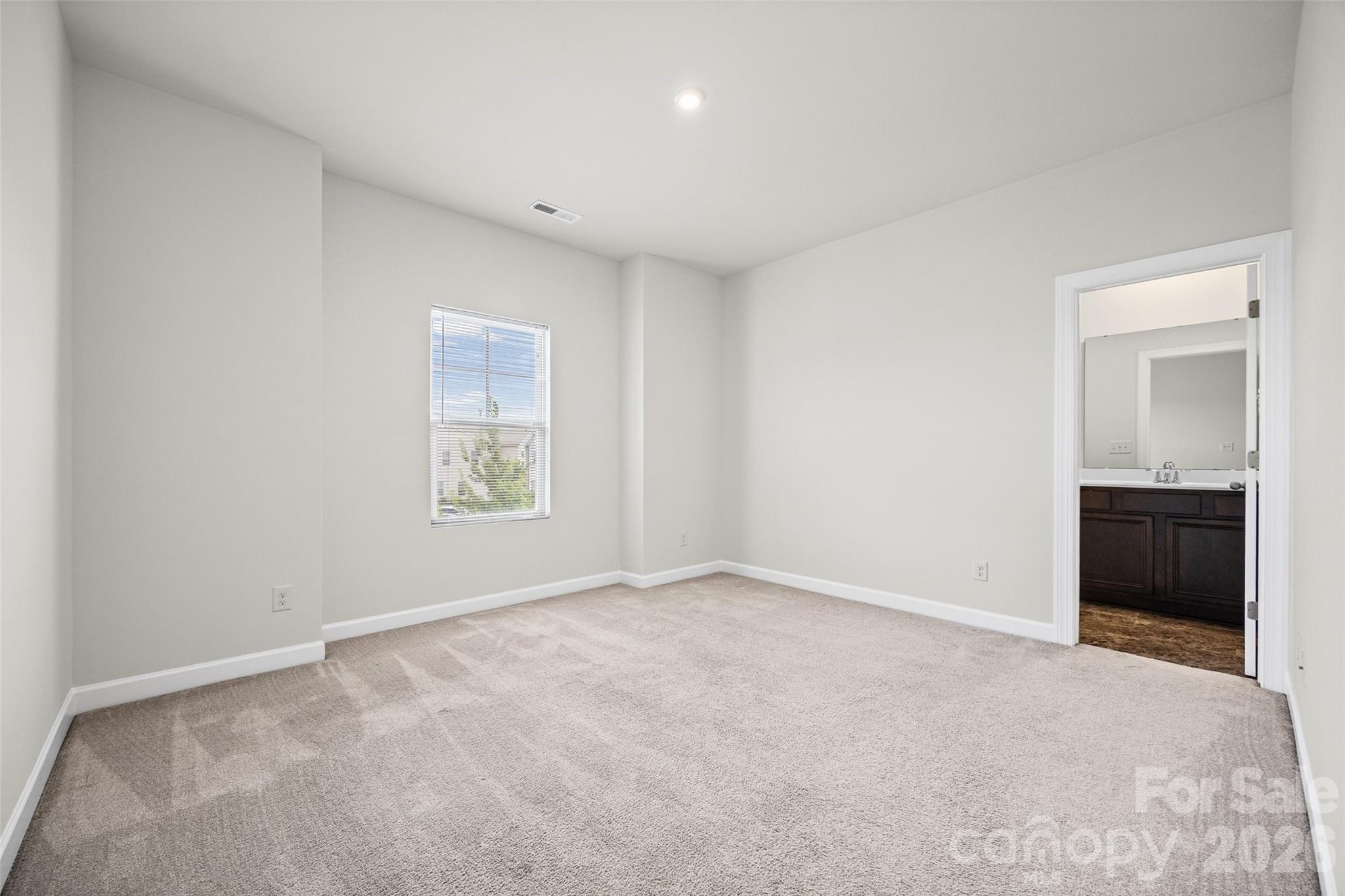 4523 Collingham Drive Property Photo 35
