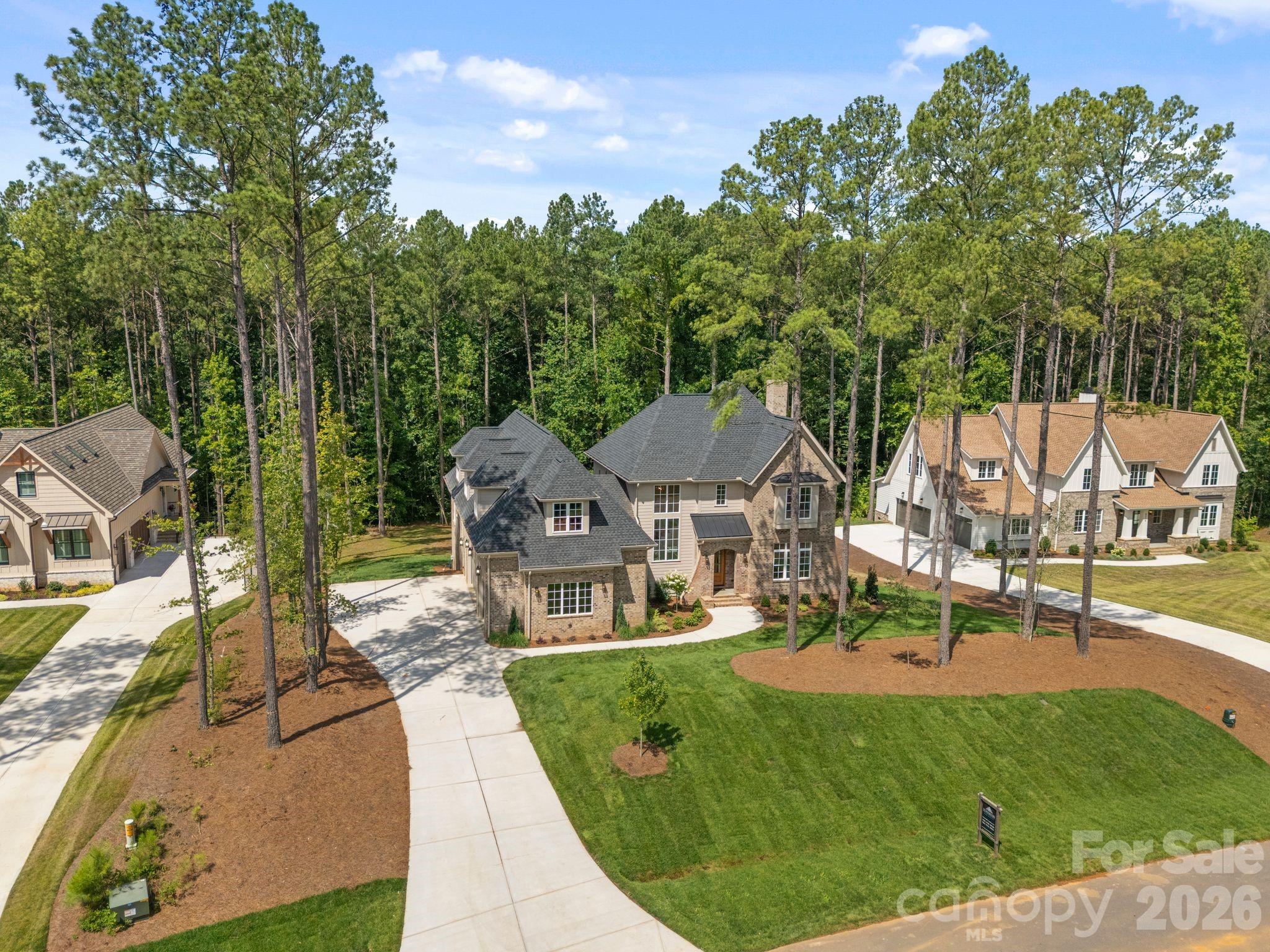 8022 Gulf Creek Road Property Photo 3