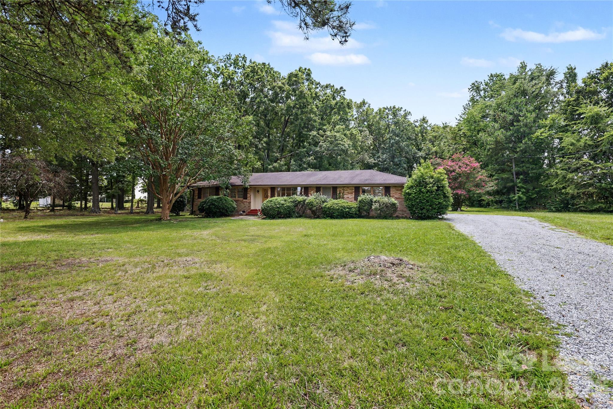 4403751 Property Photo 1