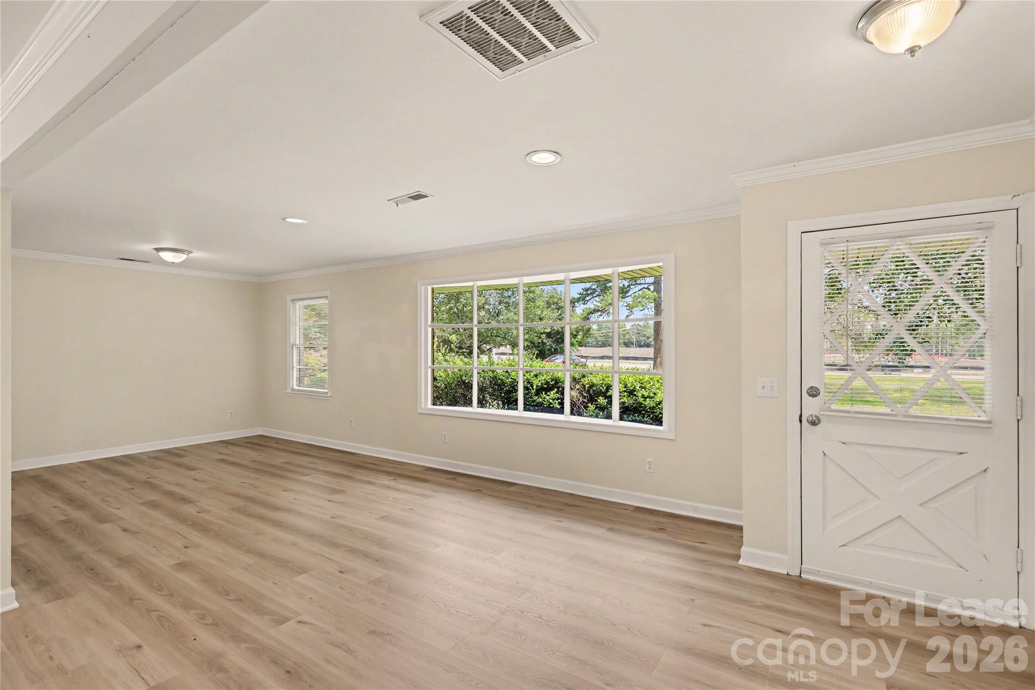 4403751 Property Photo 8