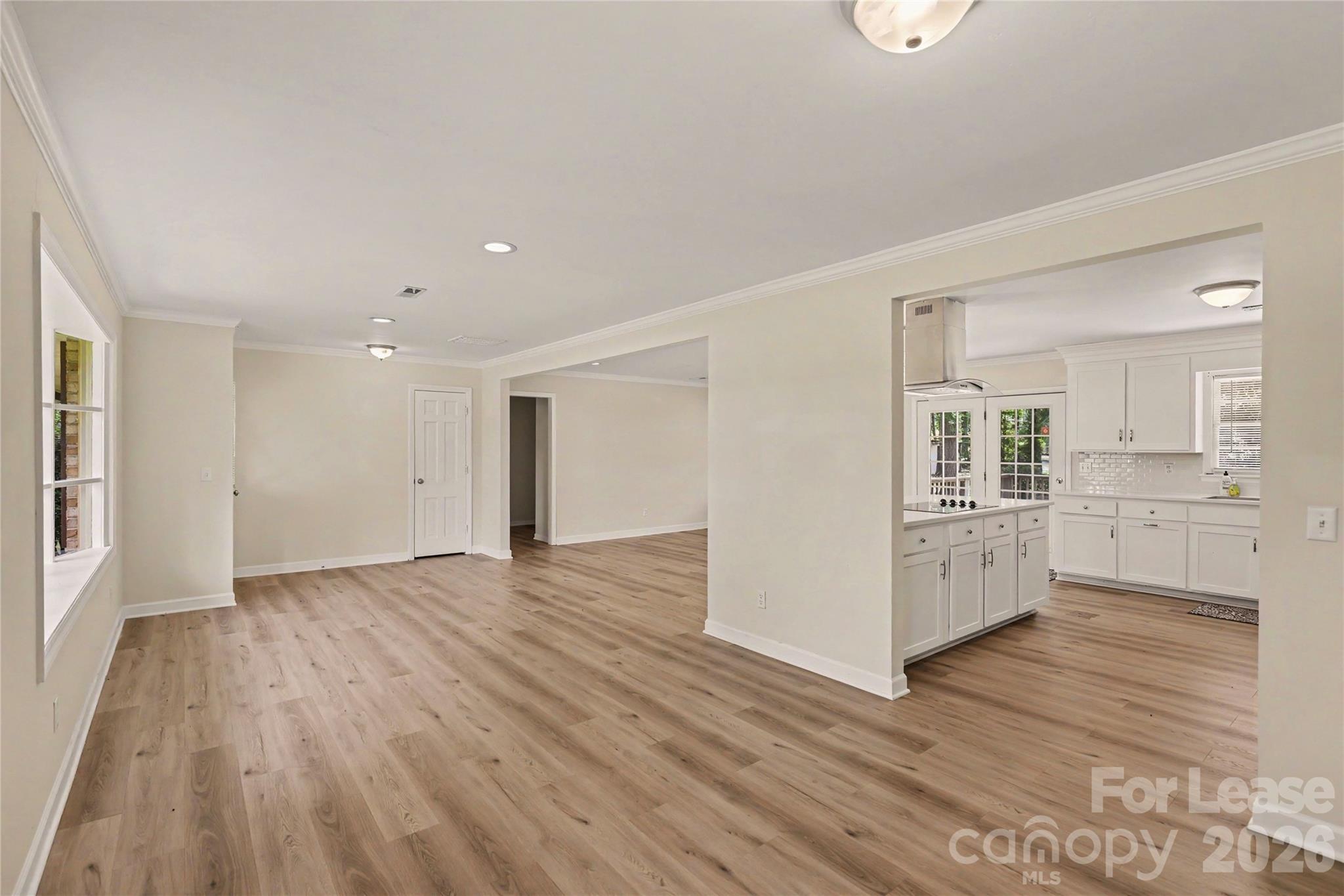 4403751 Property Photo 10