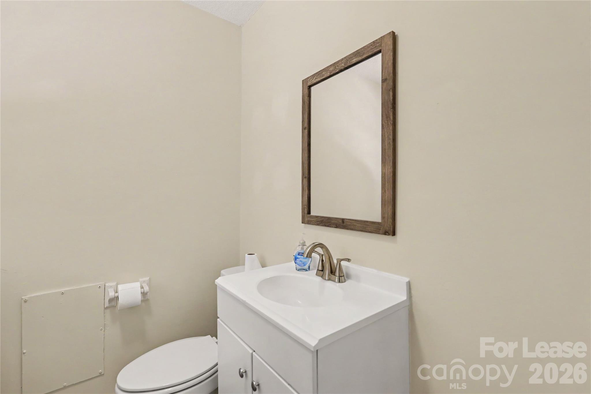 4403751 Property Photo 16