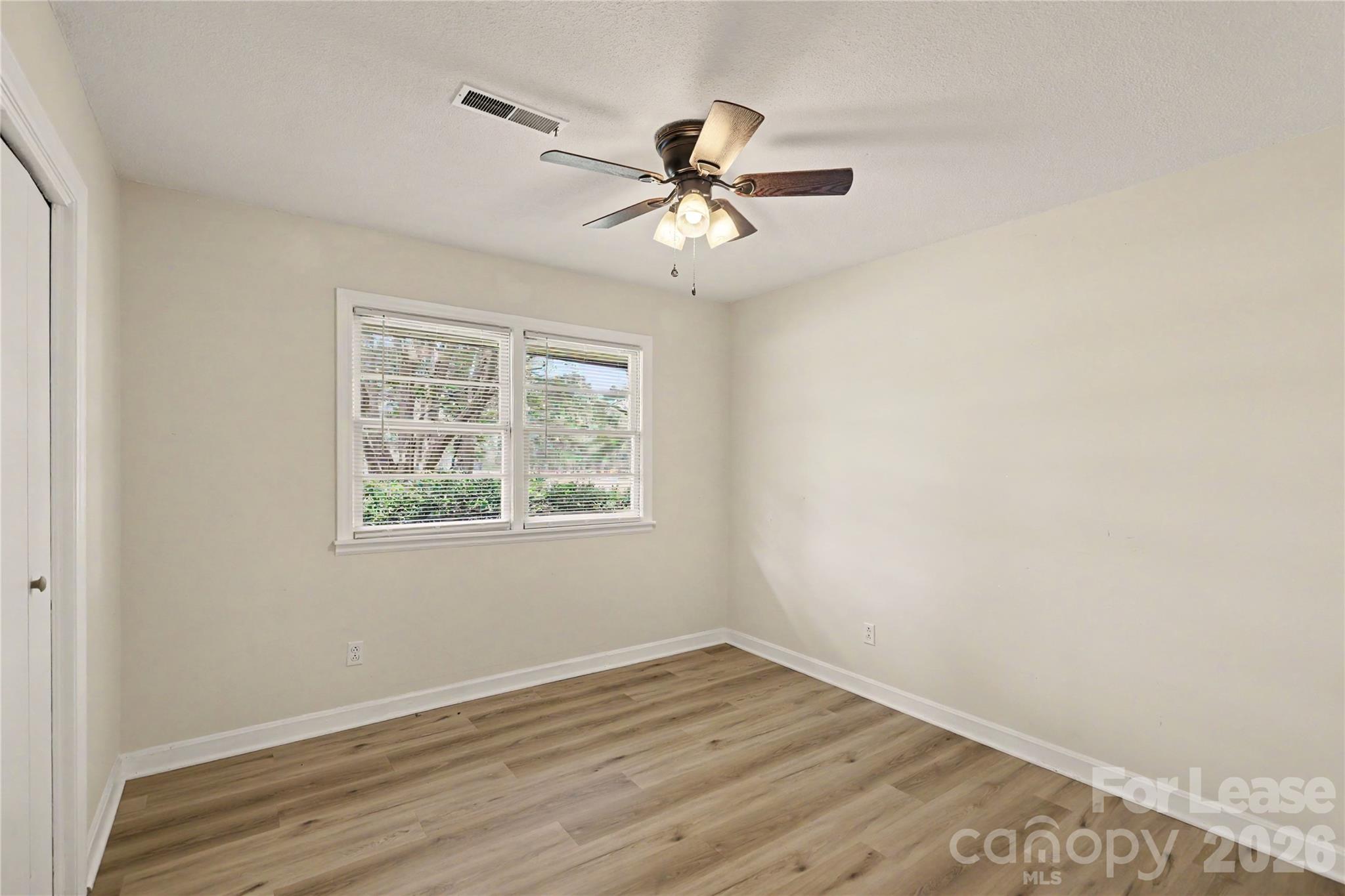 4403751 Property Photo 20