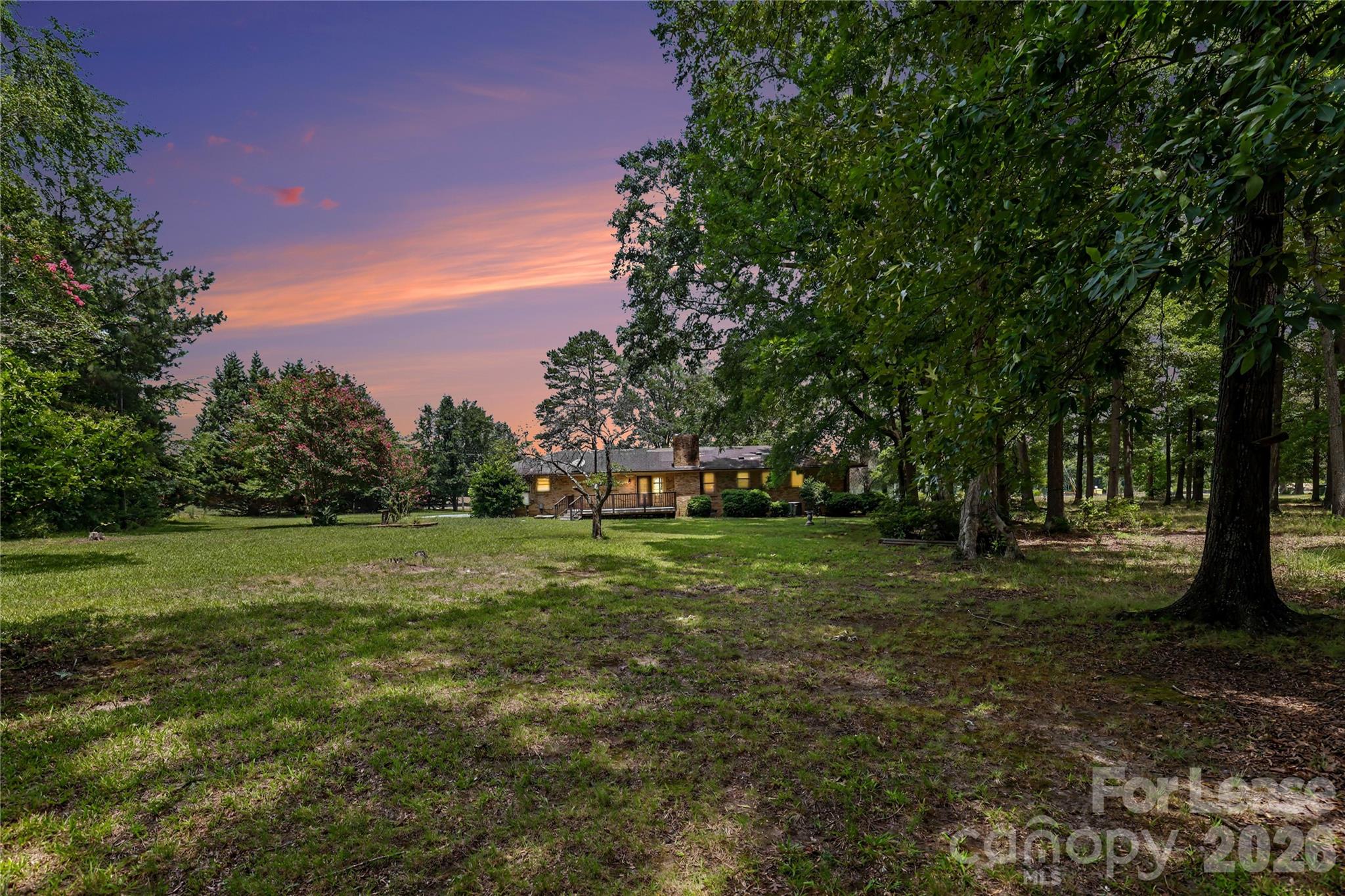 4403751 Property Photo 26