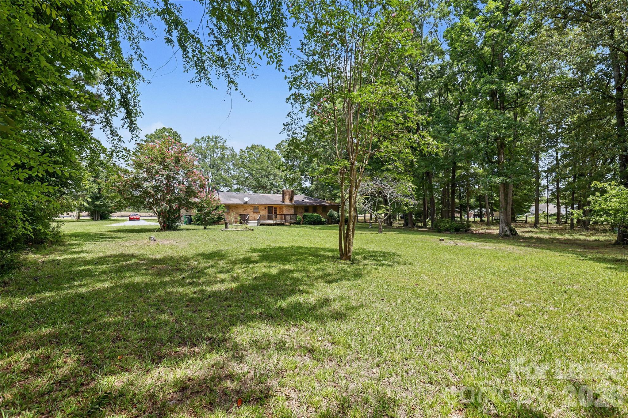 4403751 Property Photo 27