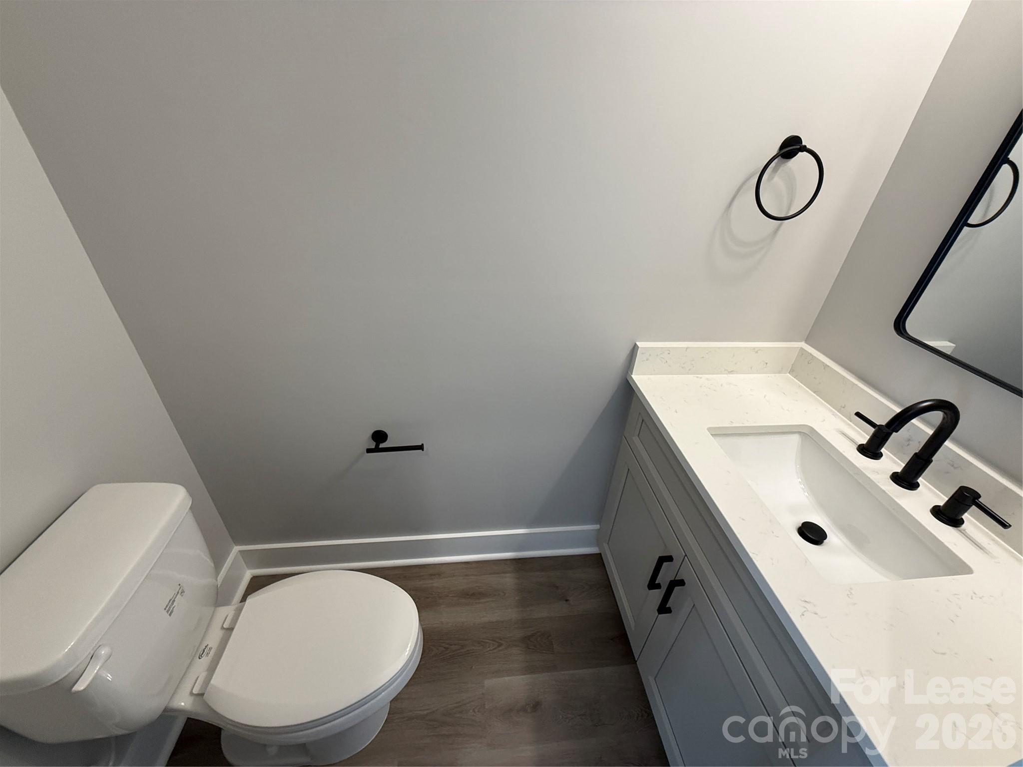 525 Dellwood Drive Property Photo 7