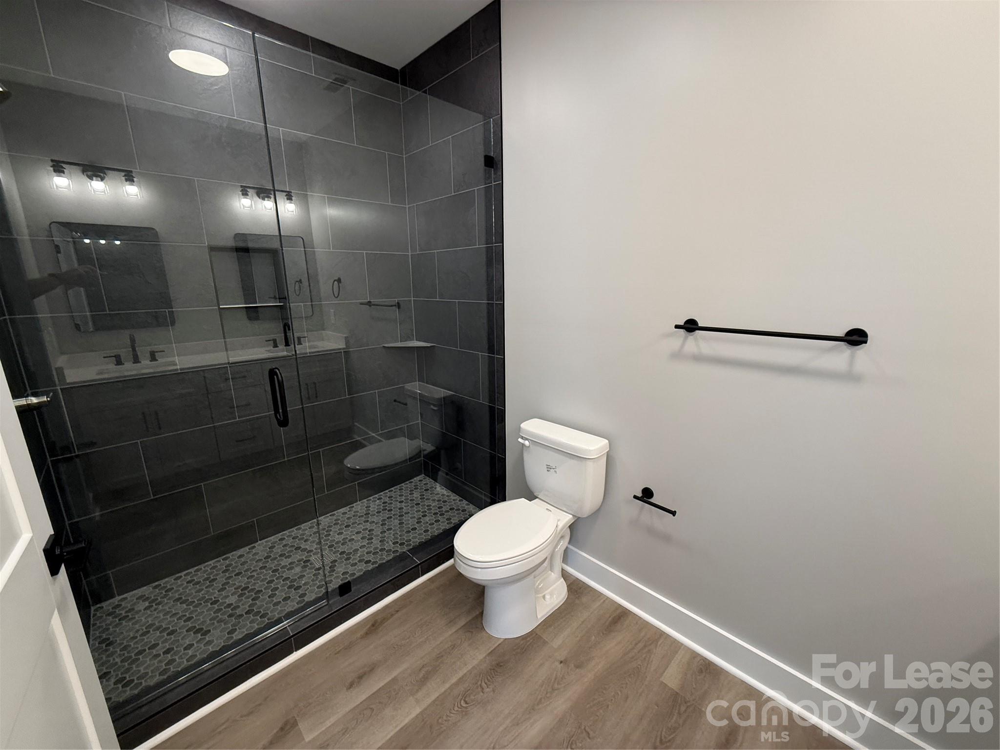 525 Dellwood Drive Property Photo 10