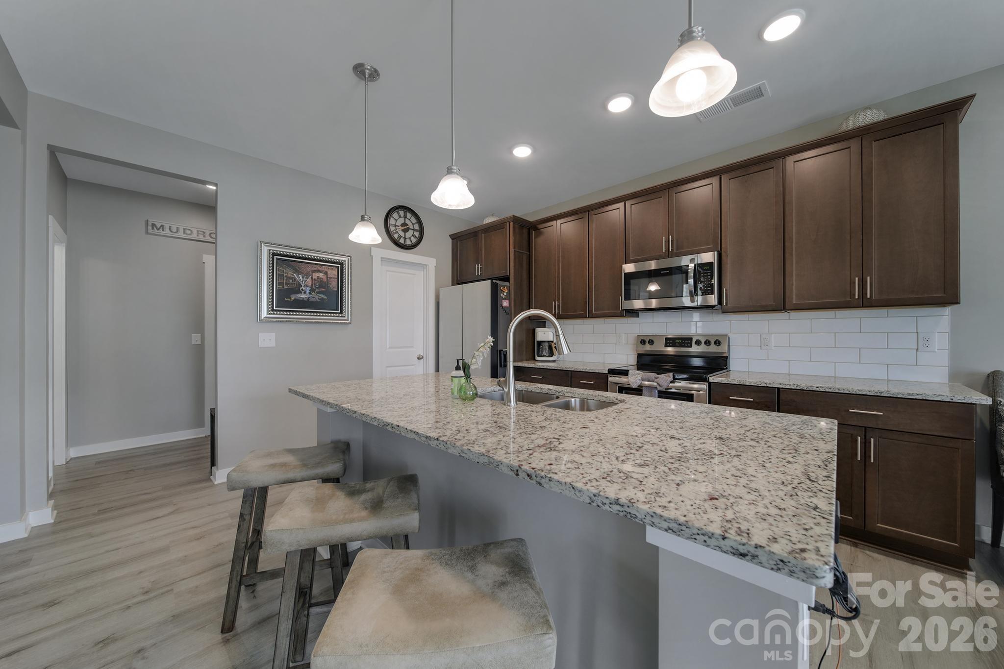 644 Synclaire Place Property Photo 8