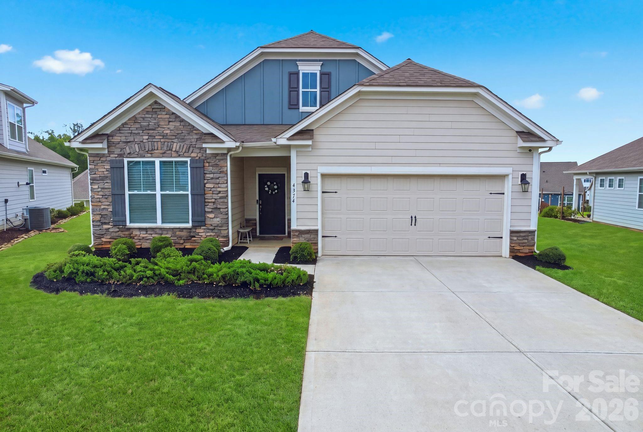 4374 Riverton Loop Property Photo 1