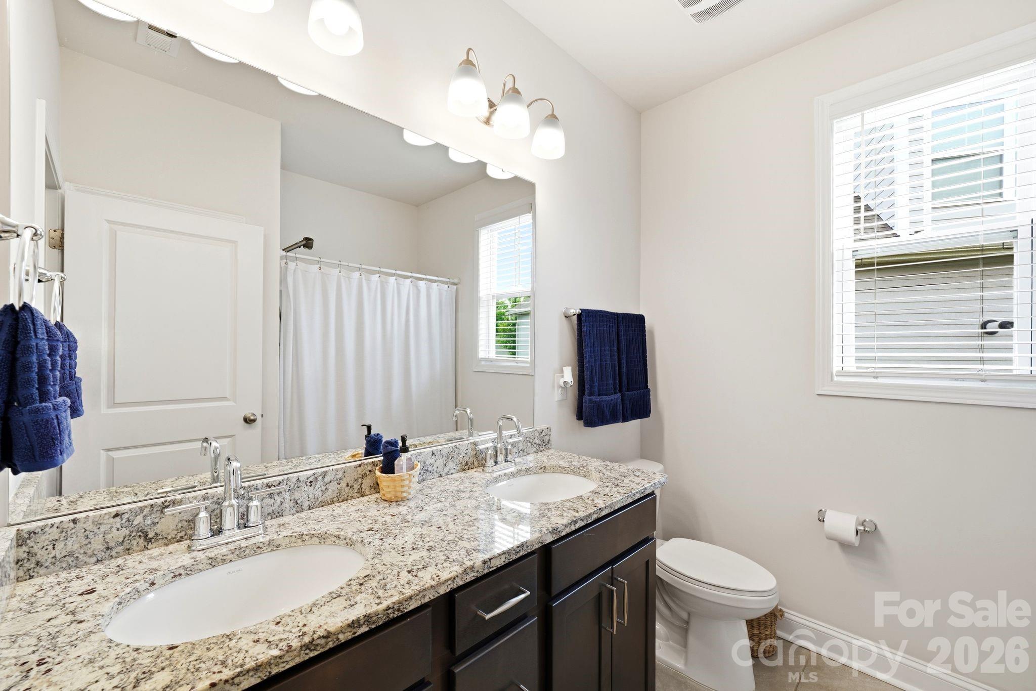 4374 Riverton Loop Property Photo 9