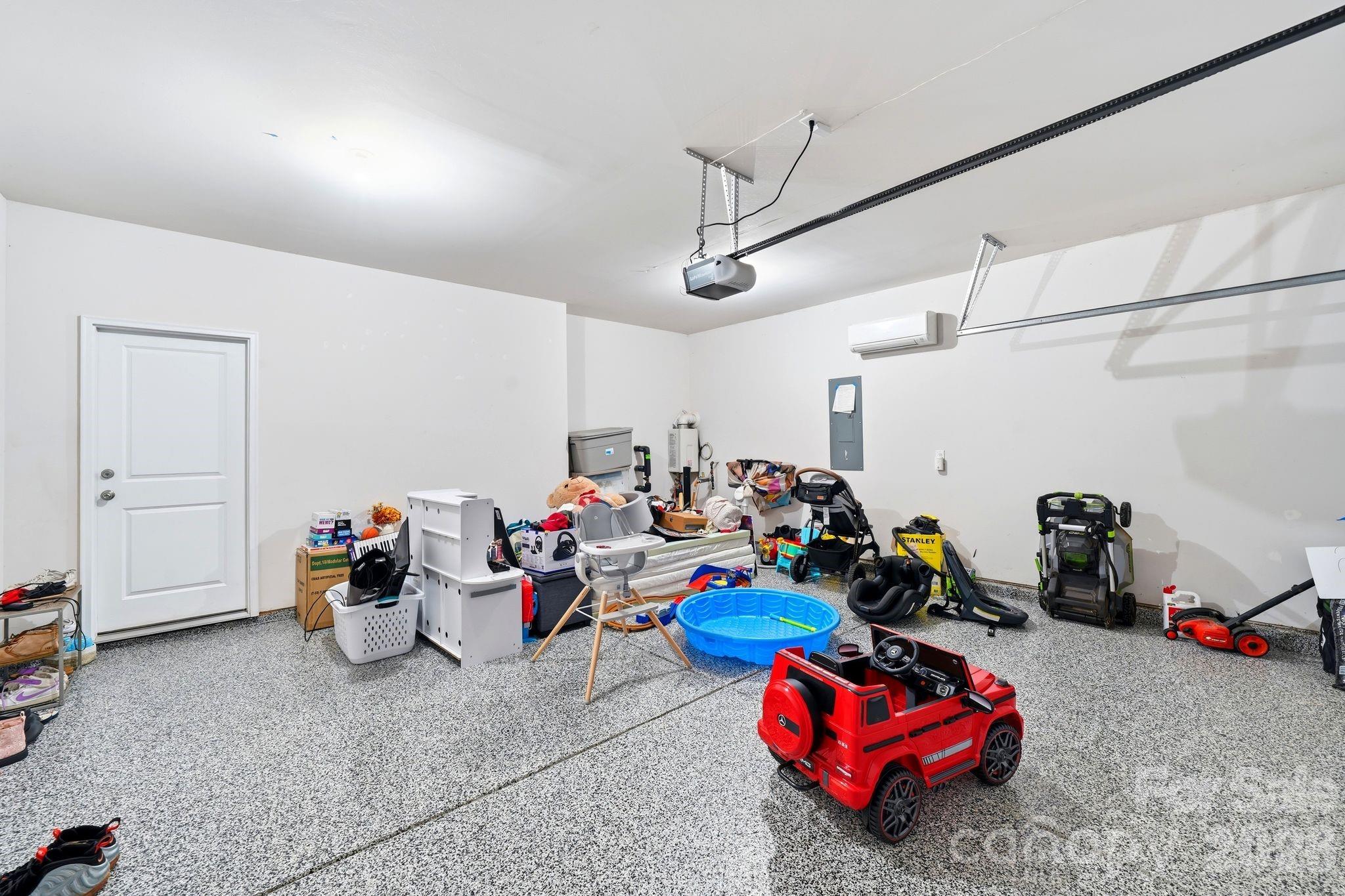 4374 Riverton Loop Property Photo 28