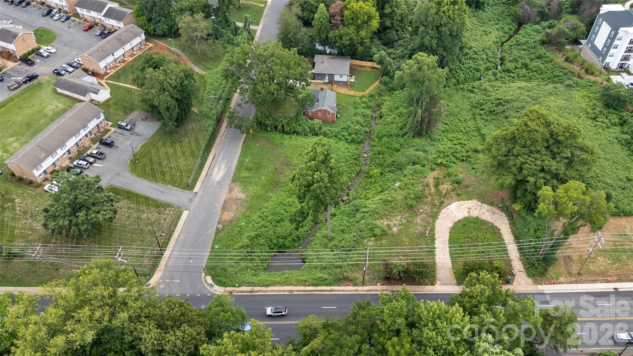 1813 West Boulevard Property Photo 10