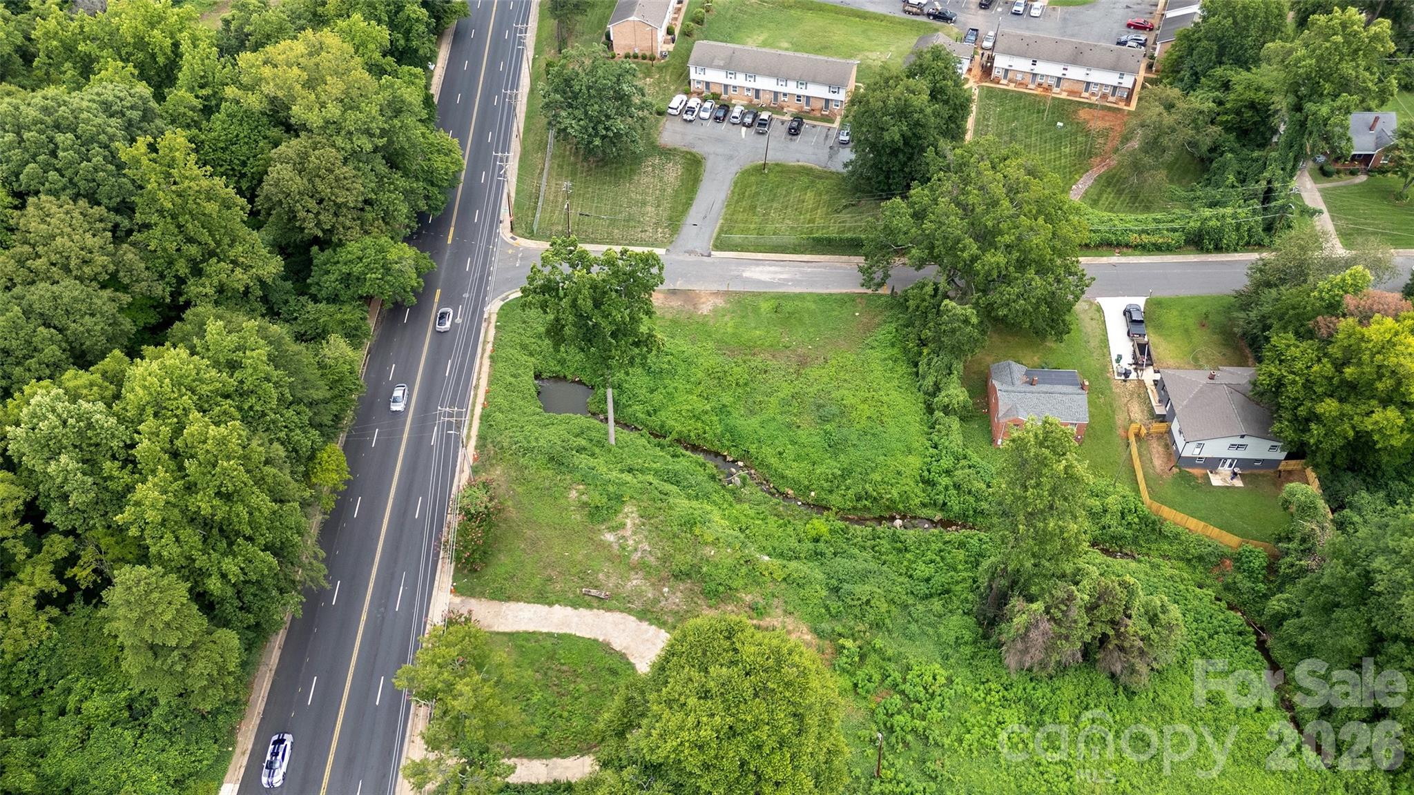 1813 West Boulevard Property Photo 12