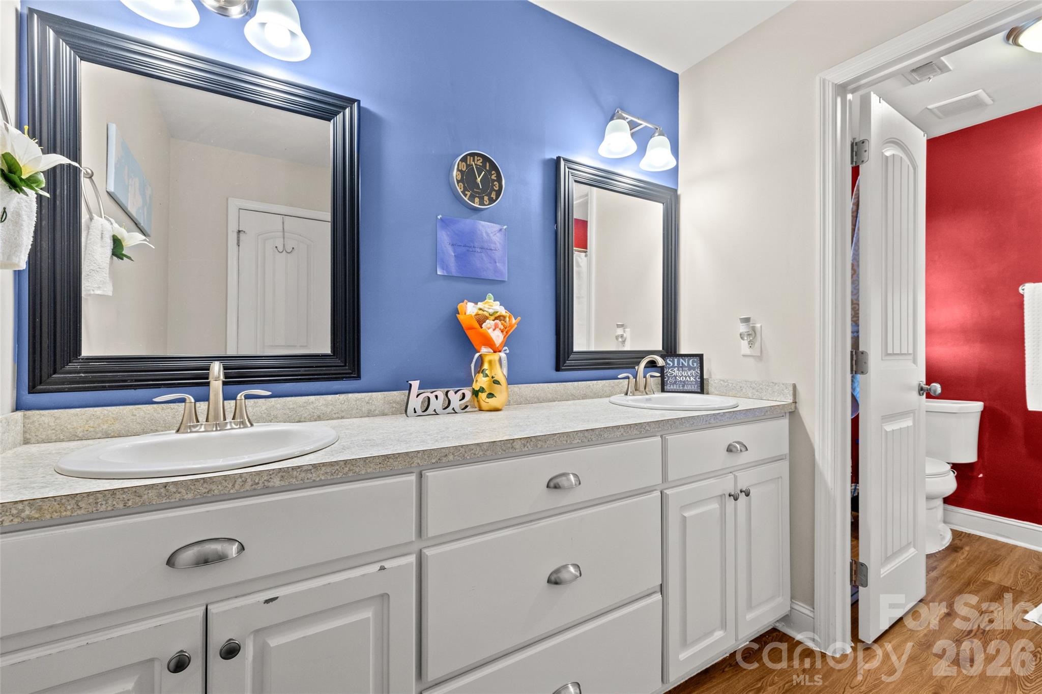3200 Silver Fox Circle 48 Property Photo 9