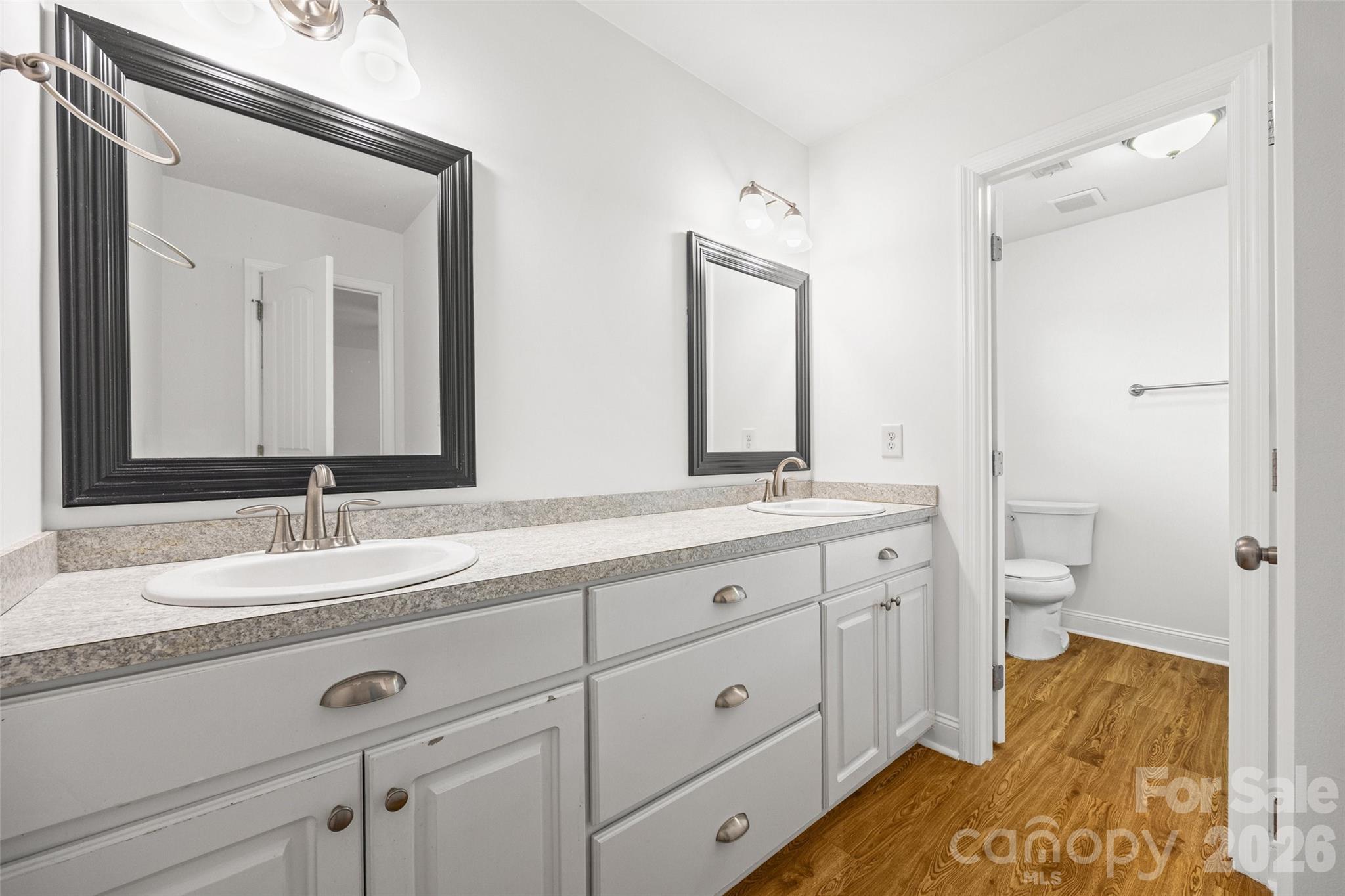 3200 Silver Fox Circle 48 Property Photo 12