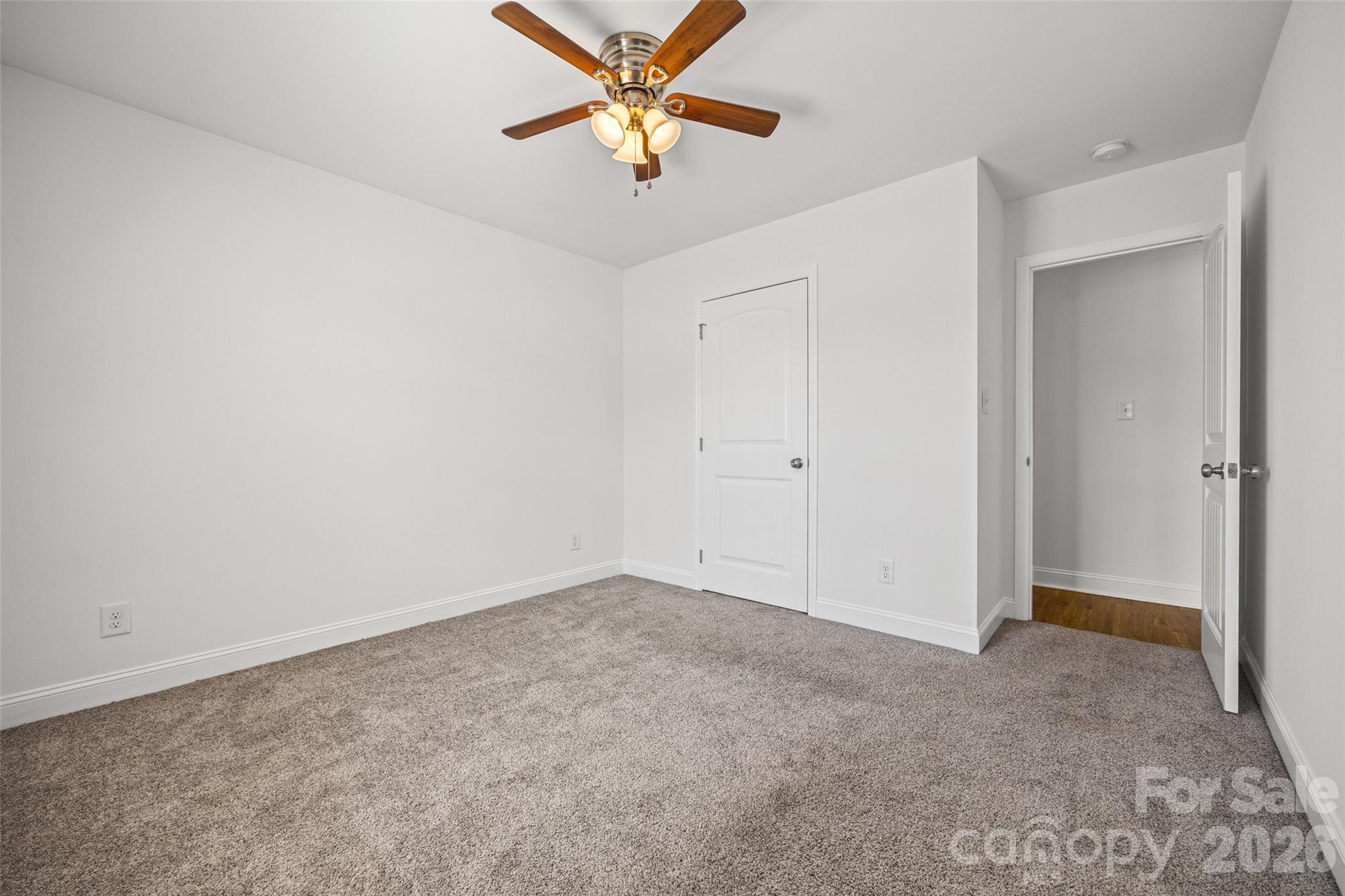 3200 Silver Fox Circle 48 Property Photo 15