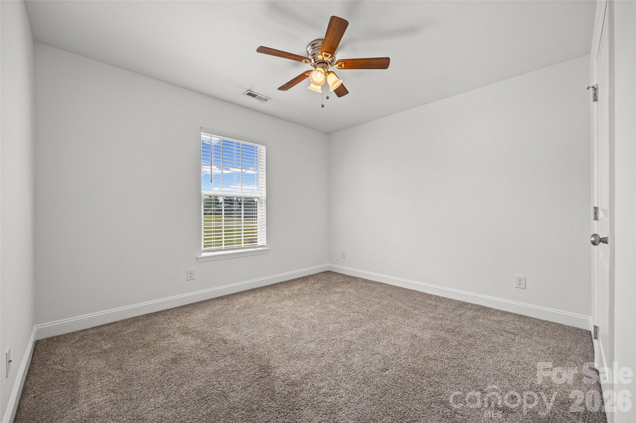 3200 Silver Fox Circle 48 Property Photo 16