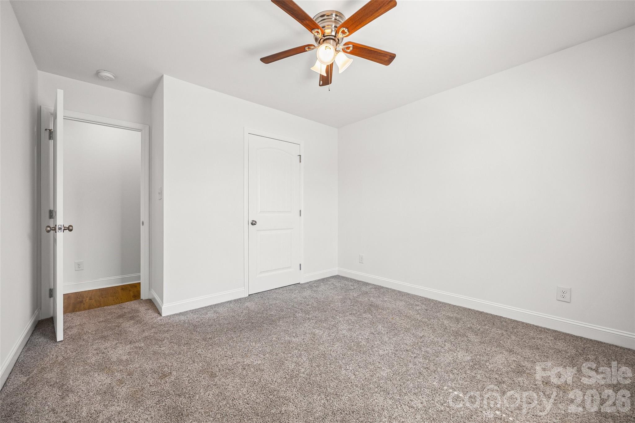 3200 Silver Fox Circle 48 Property Photo 17