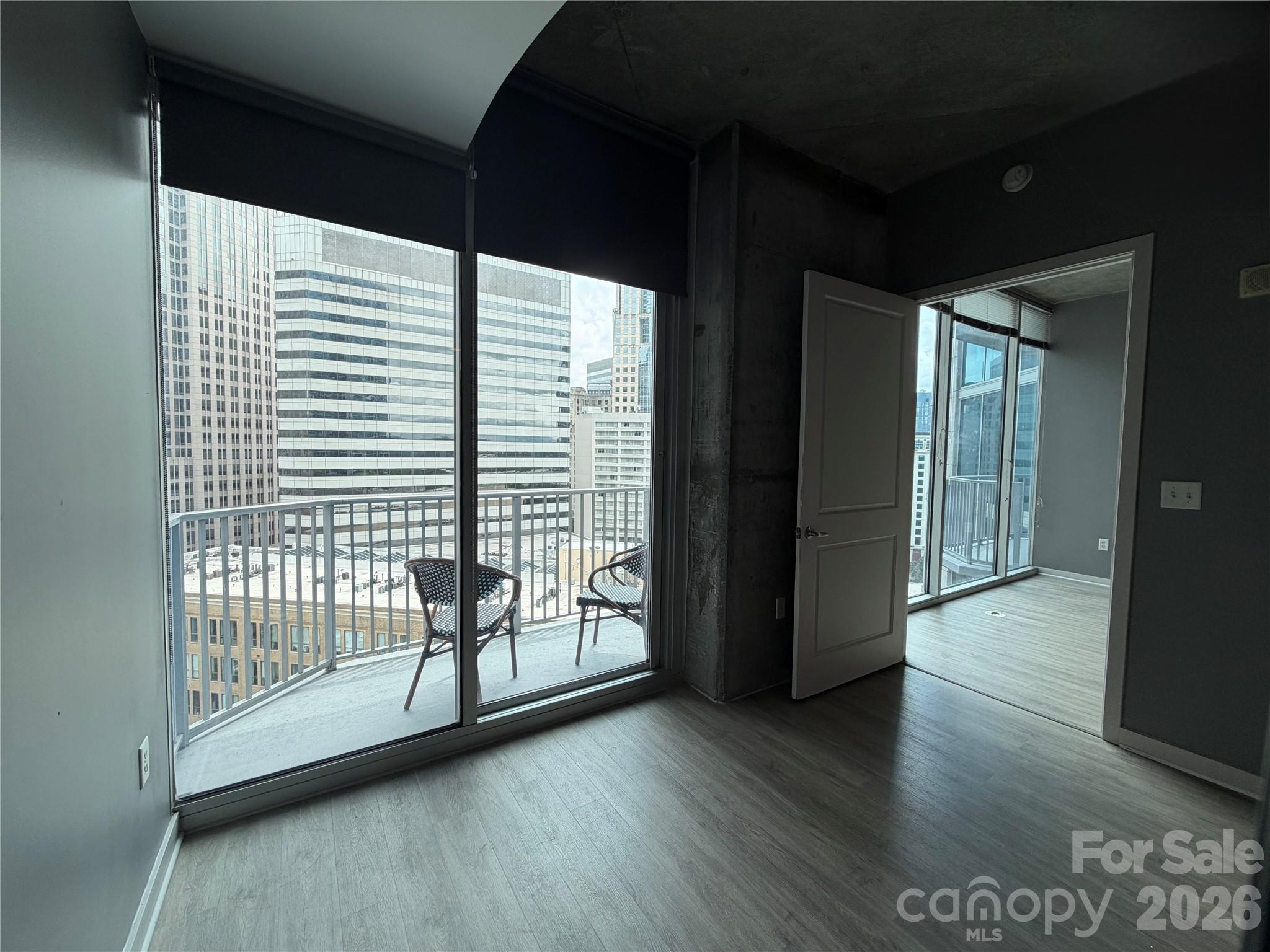 210 N Church Street 1505 Property Photo 7