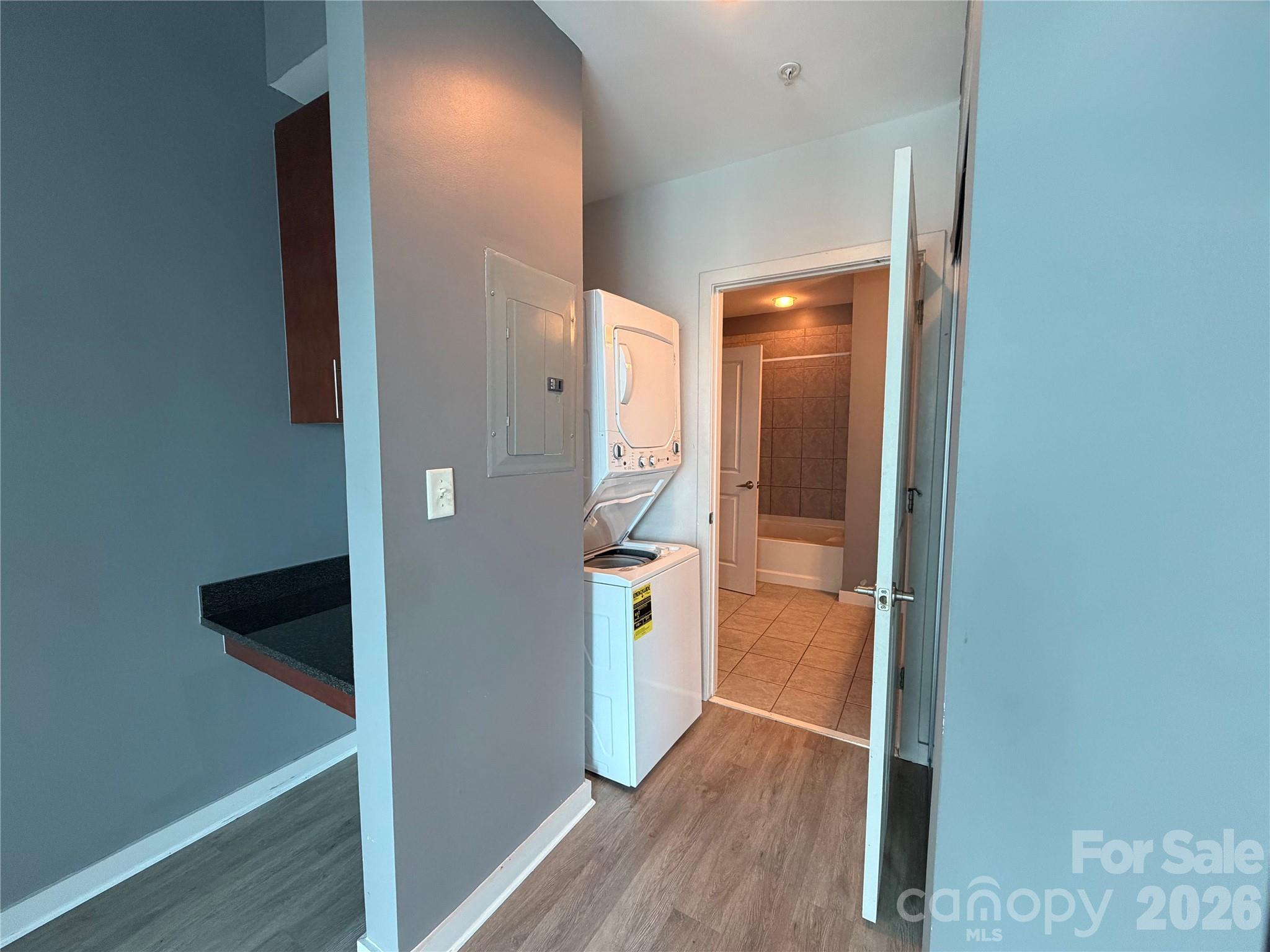 210 N Church Street 1505 Property Photo 17