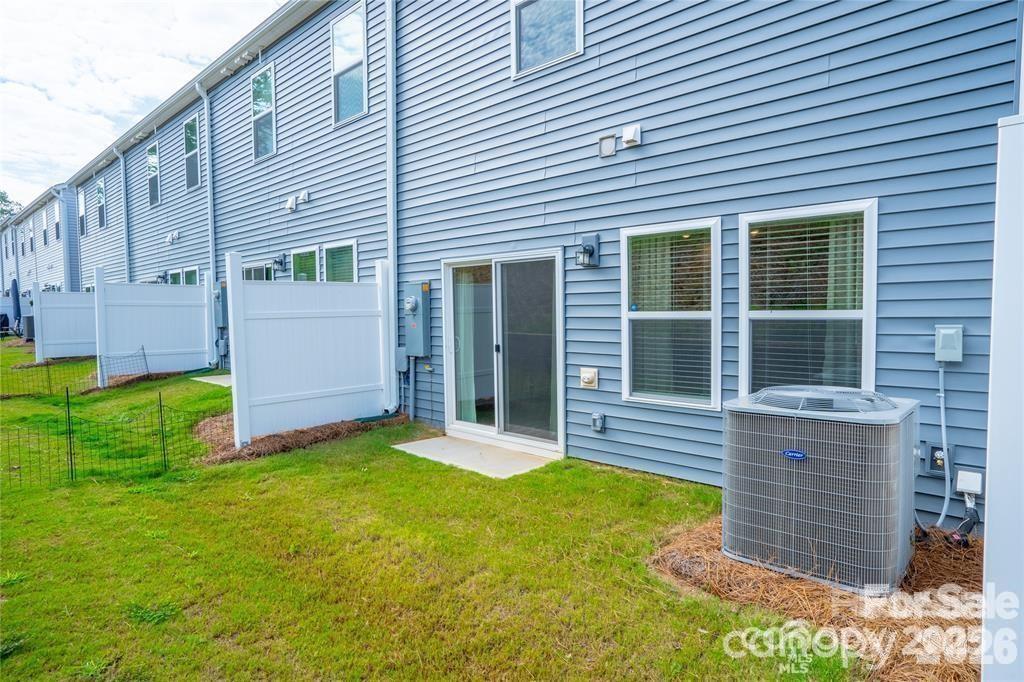 508 Tayberry Lane Property Photo 4