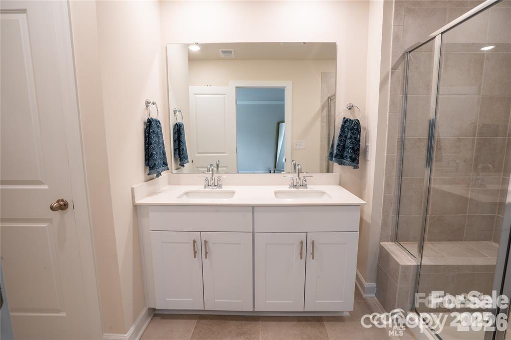 508 Tayberry Lane Property Photo 12