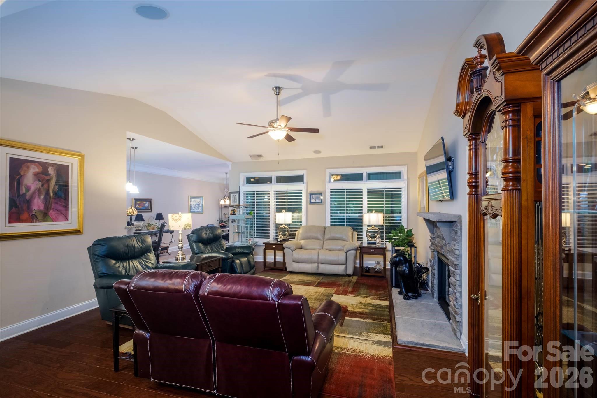 4804 Star Hill Lane Property Photo 13