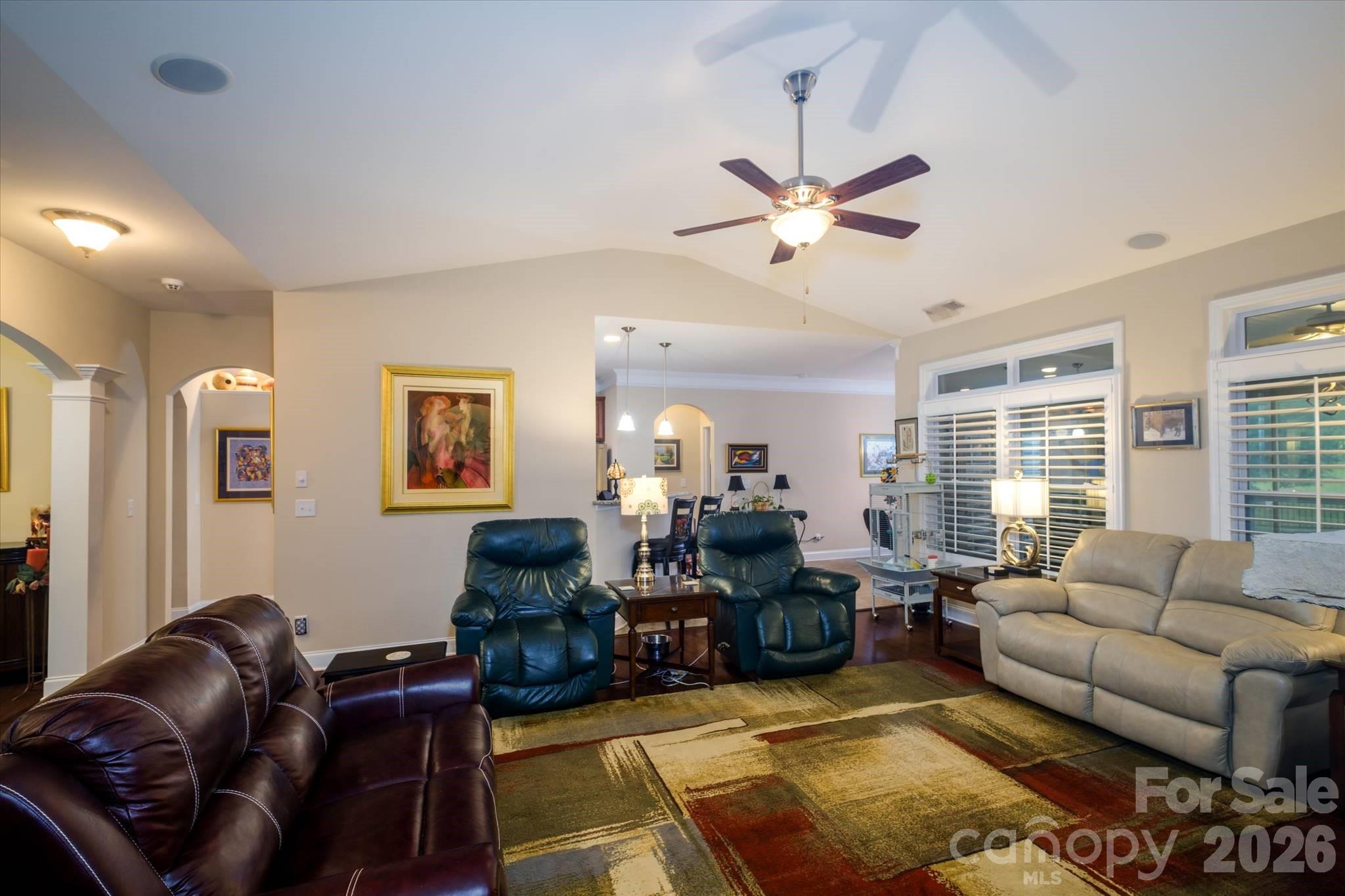 4804 Star Hill Lane Property Photo 14