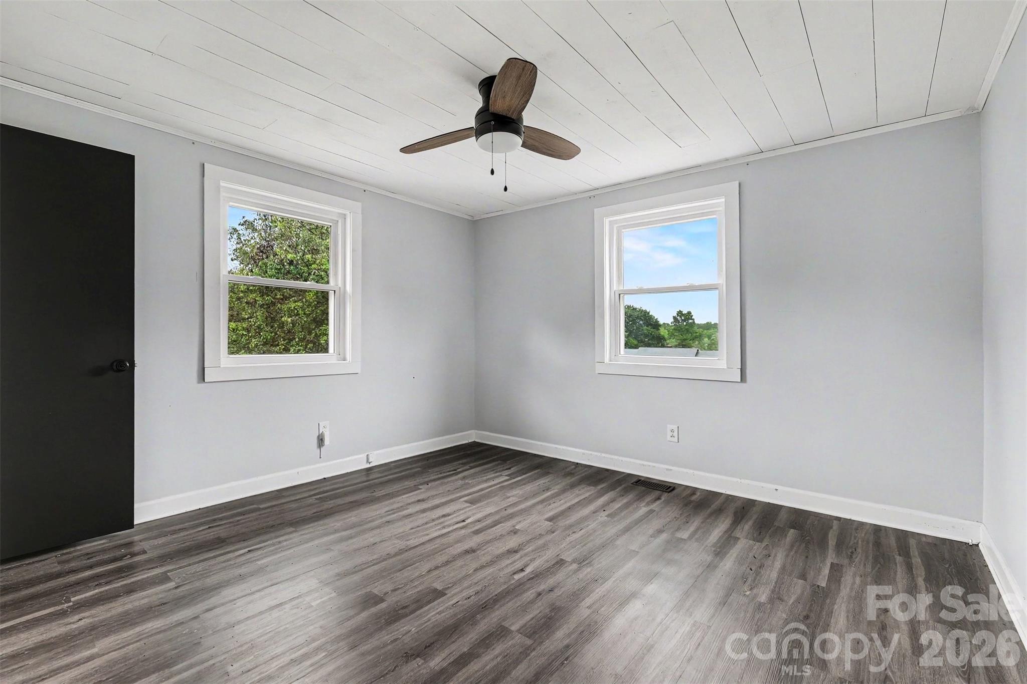 2310 24th Avenue Property Photo 19