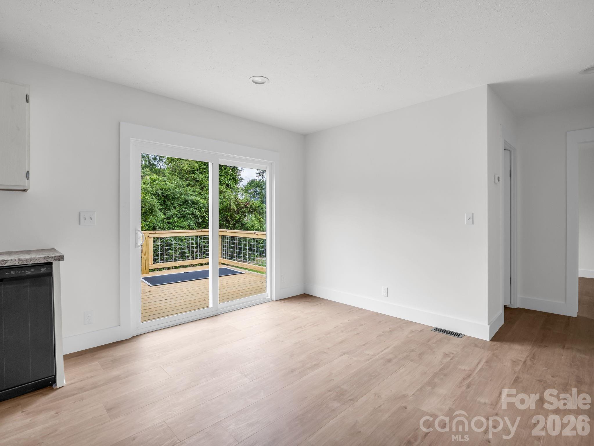 115 Maplewood Knoll Drive Property Photo 14