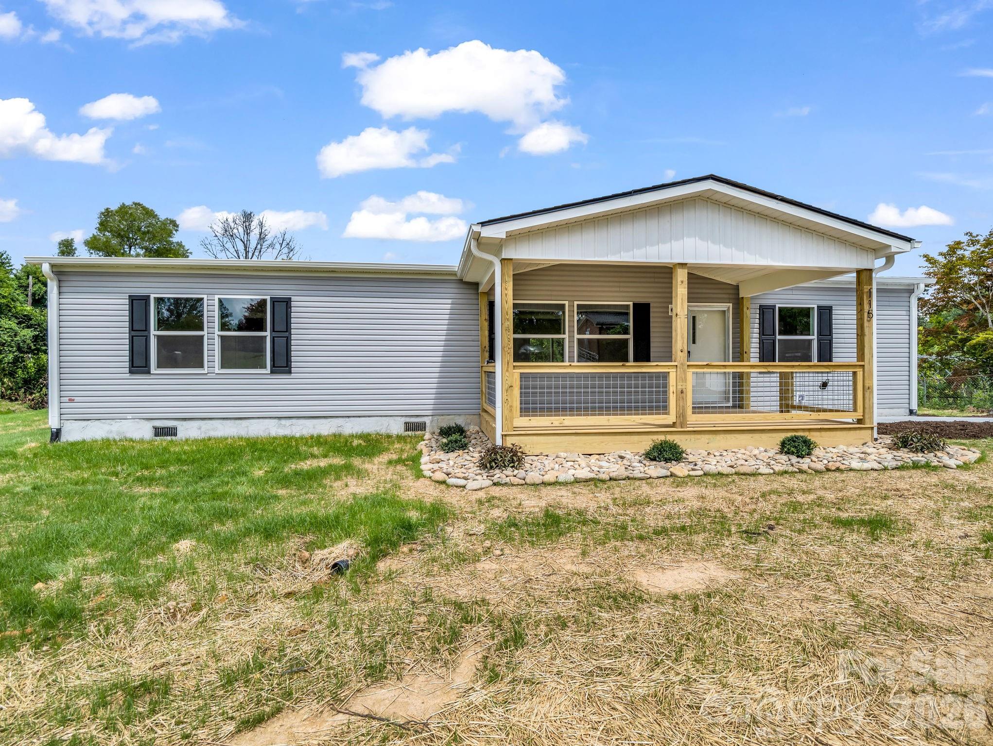 115 Maplewood Knoll Drive Property Photo 32