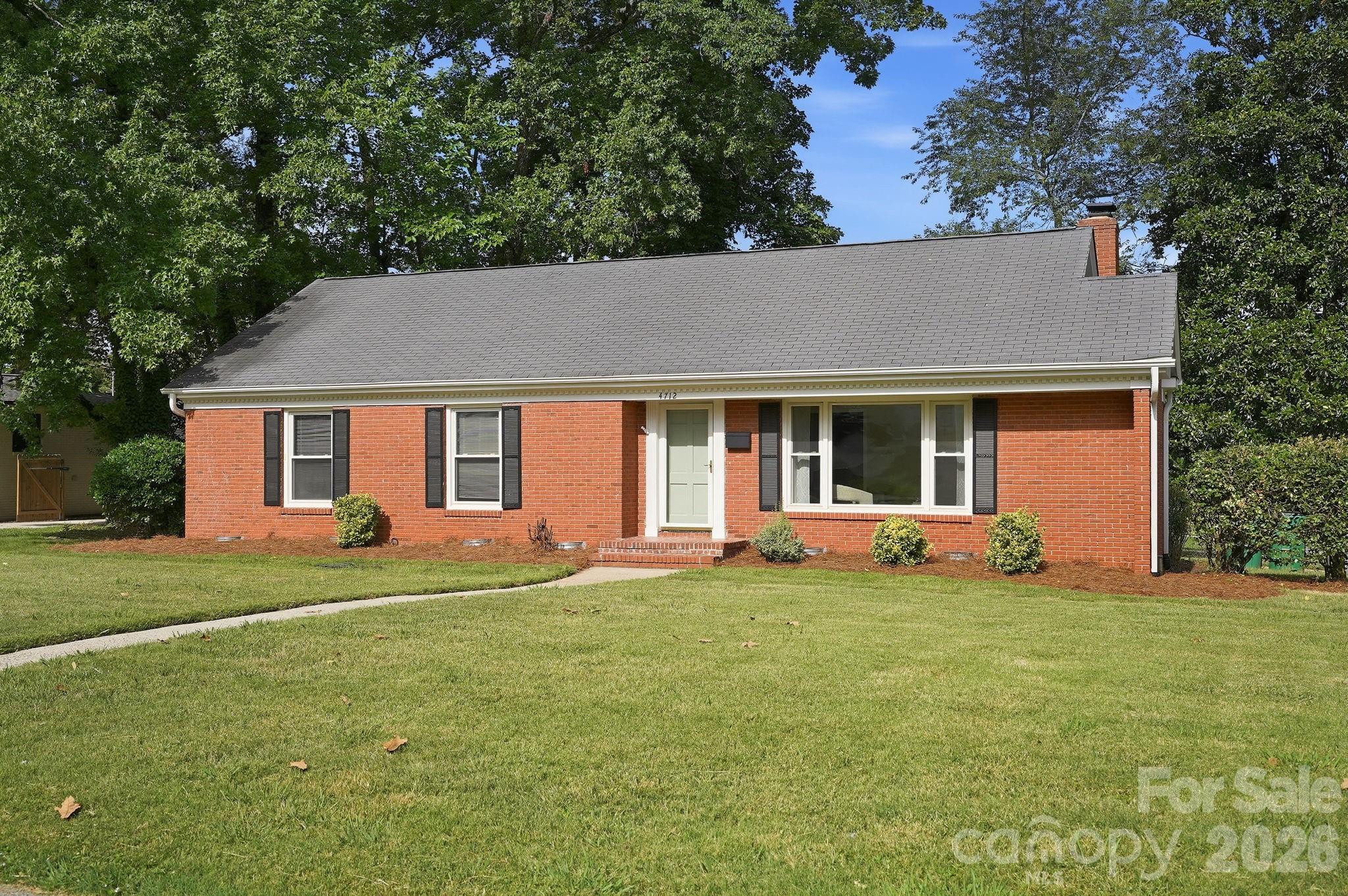 4712 Fairheath Road Property Photo 2