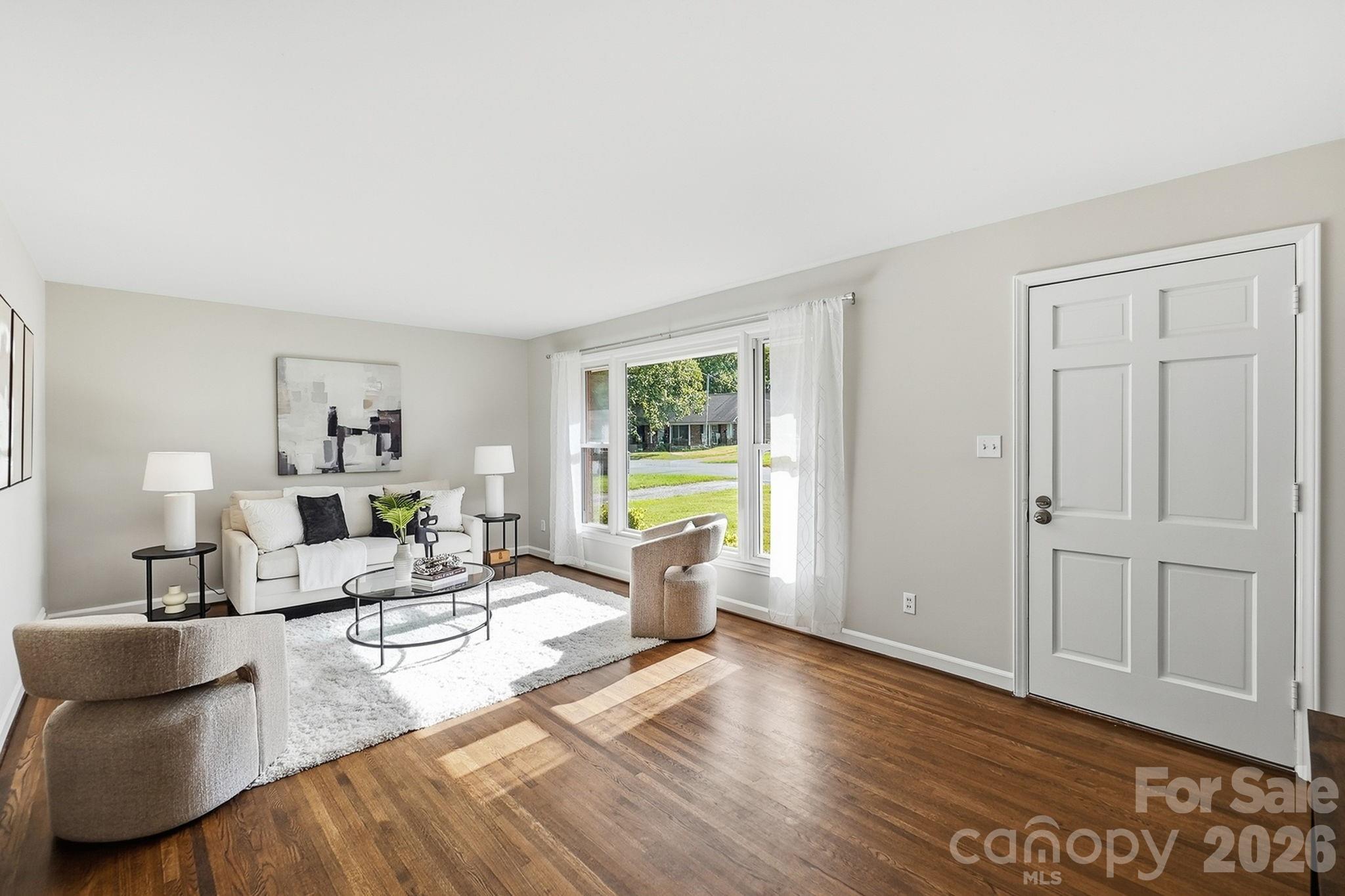 4712 Fairheath Road Property Photo 5