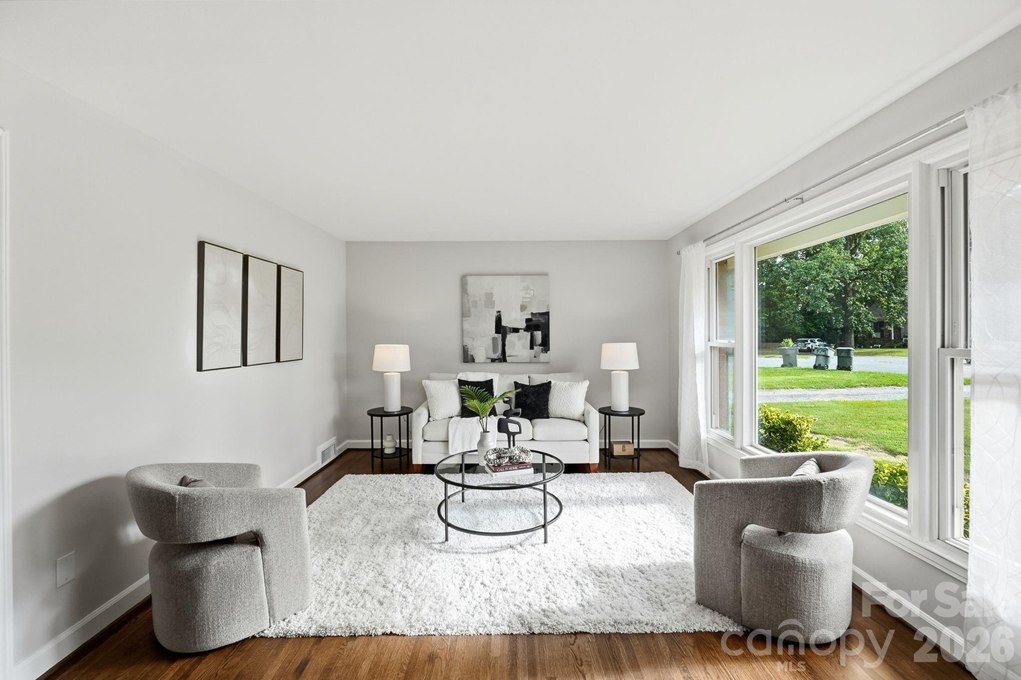 4712 Fairheath Road Property Photo 6