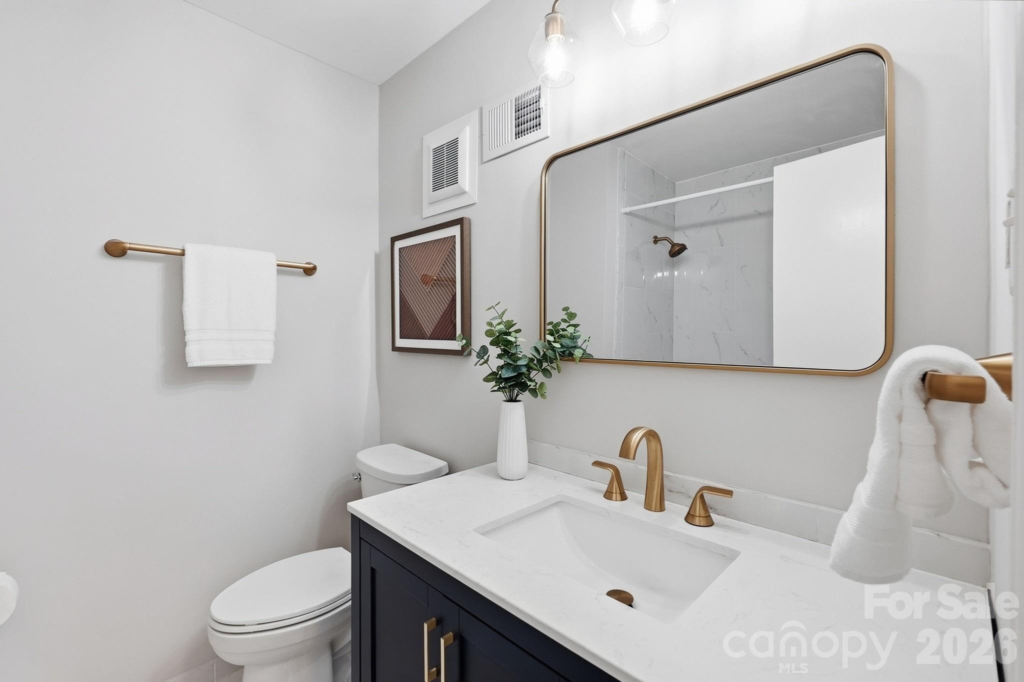 4712 Fairheath Road Property Photo 23