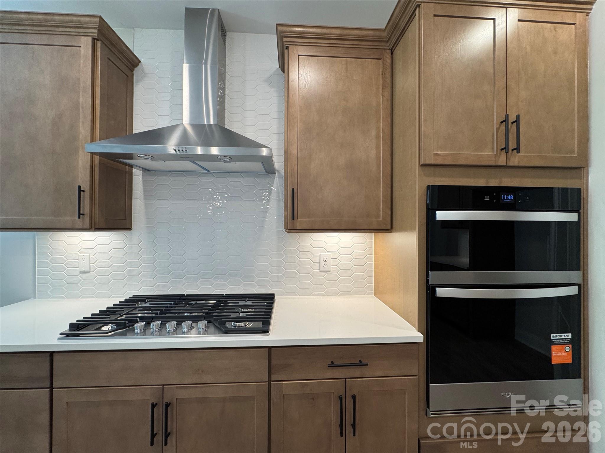 974 Kinship Drive Property Photo 4