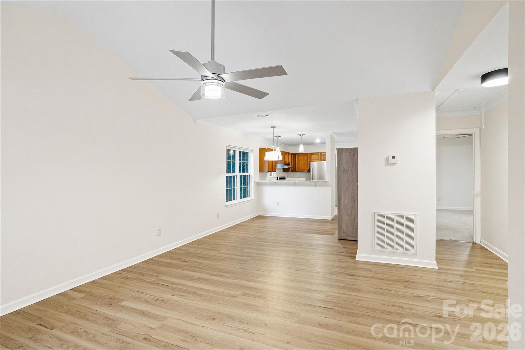 431 Danielle Way Property Photo 7