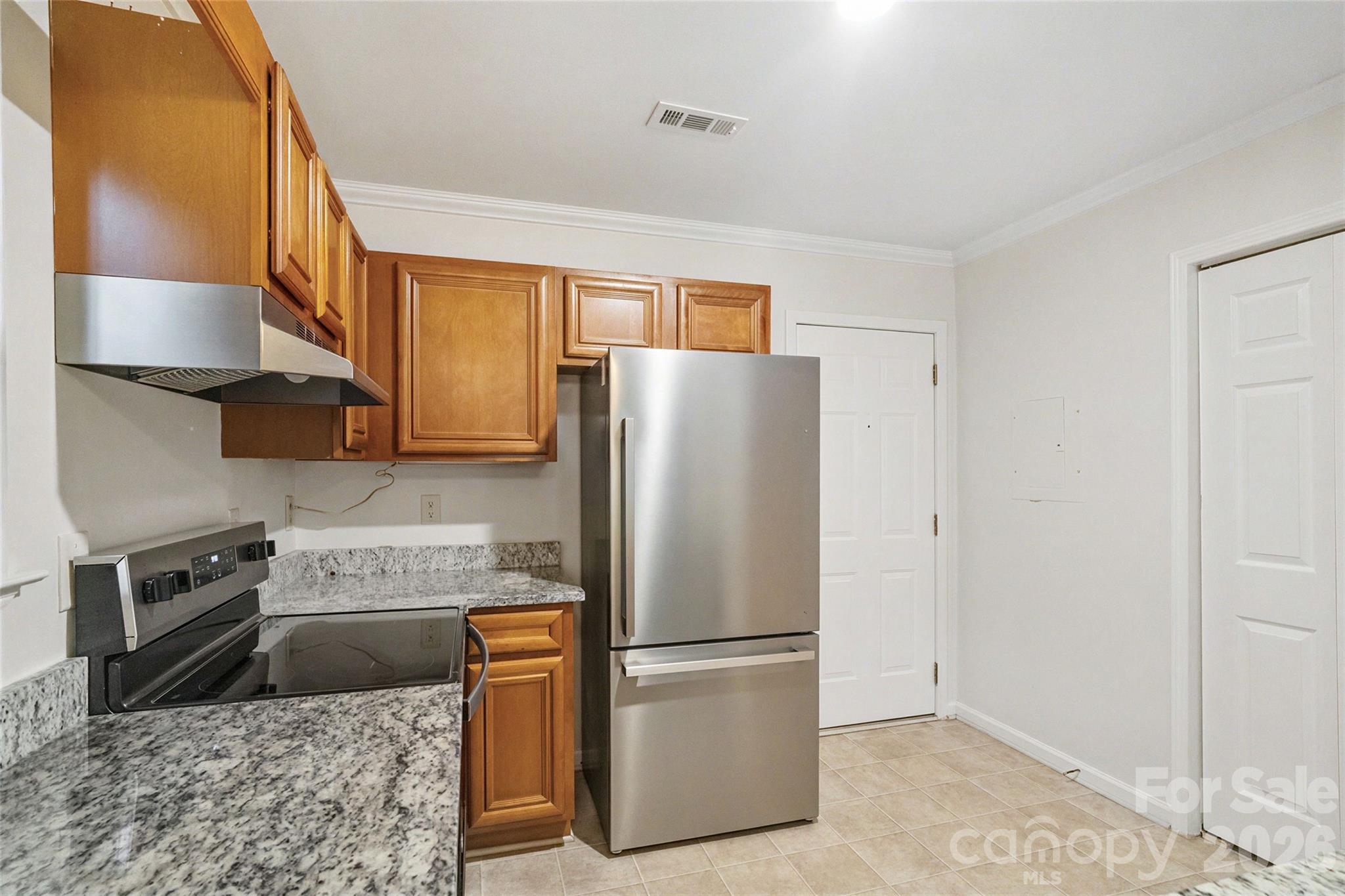 431 Danielle Way Property Photo 13