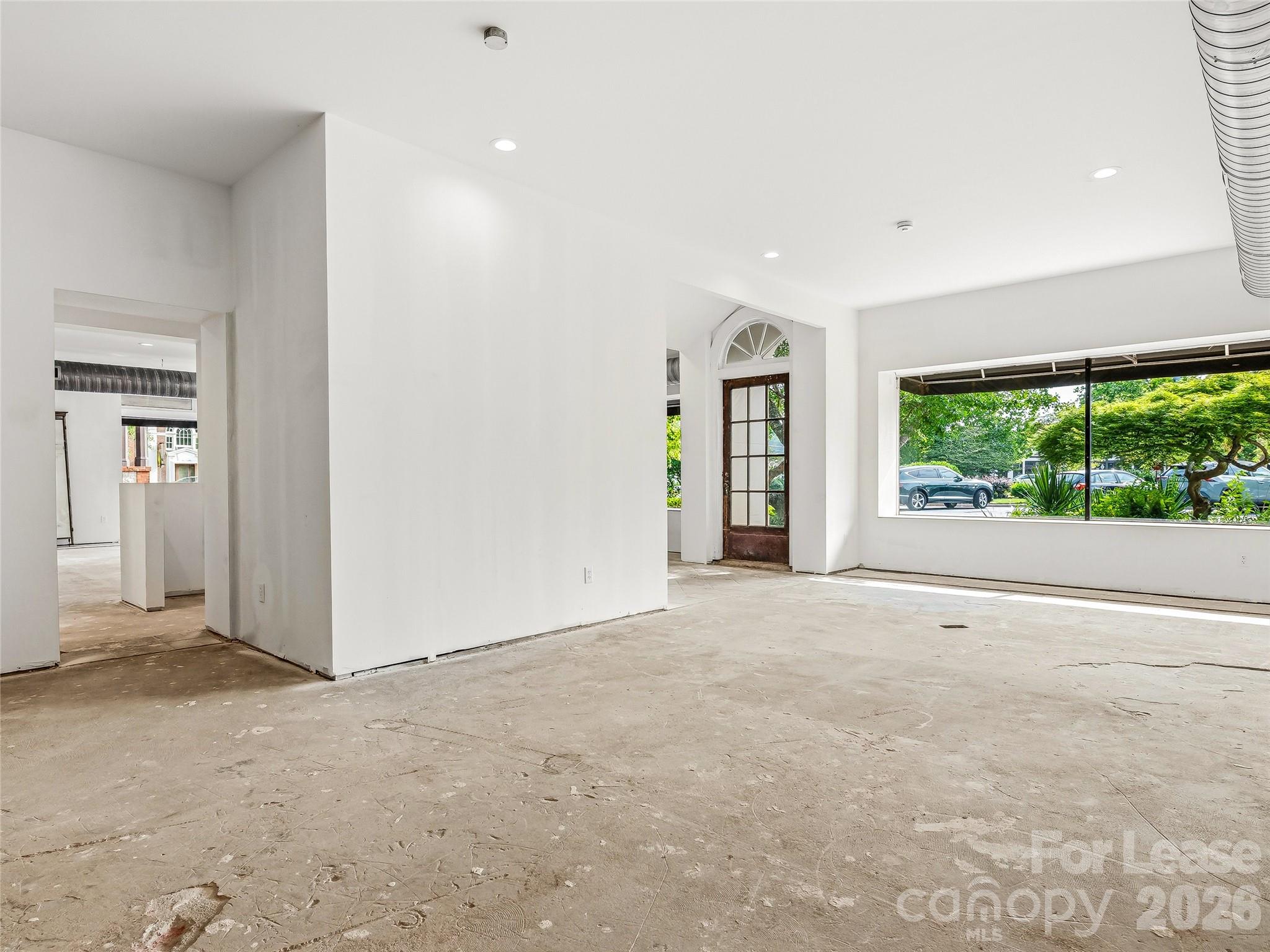5 Biltmore Plaza Property Photo 12