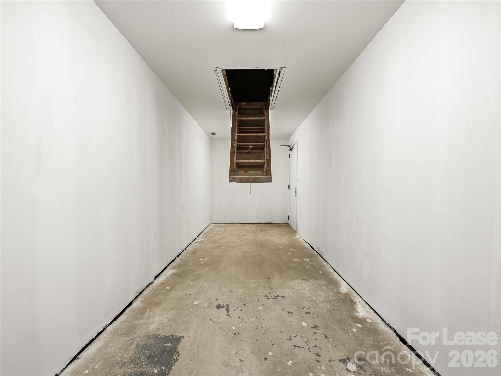 5 Biltmore Plaza Property Photo 31