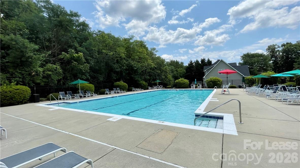 8321 Suttonview Drive Property Photo 39