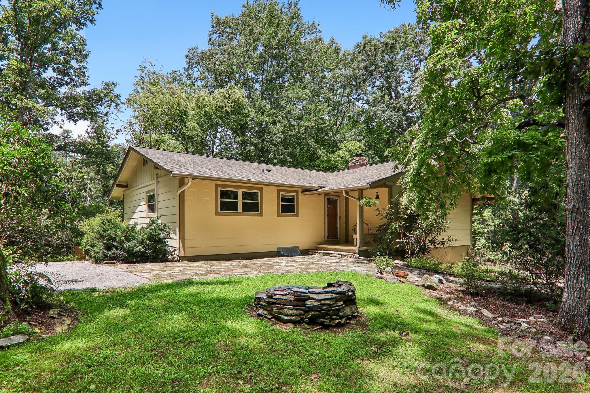 3 Edelweiss Drive Property Photo 1
