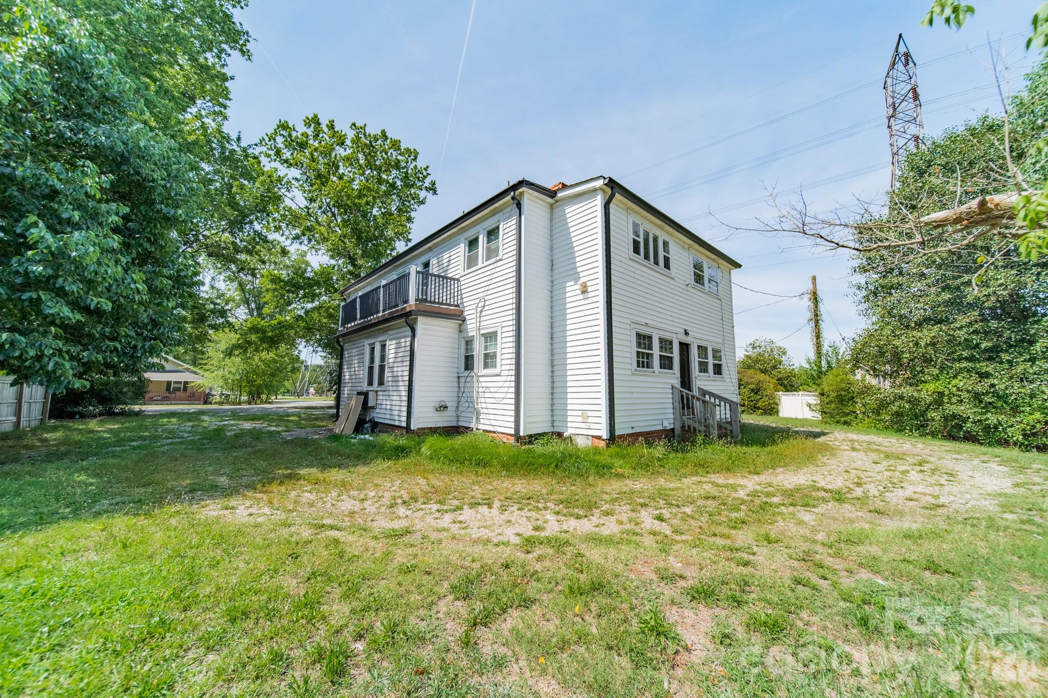 14 Mills Avenue Property Photo 8