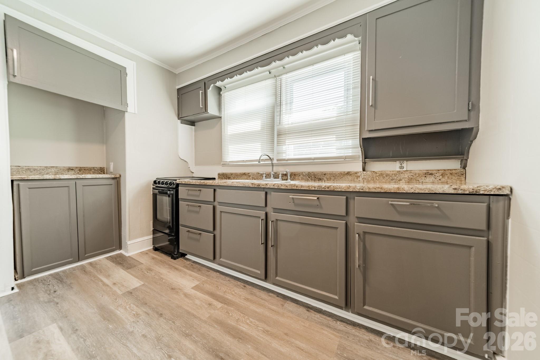 14 Mills Avenue Property Photo 21