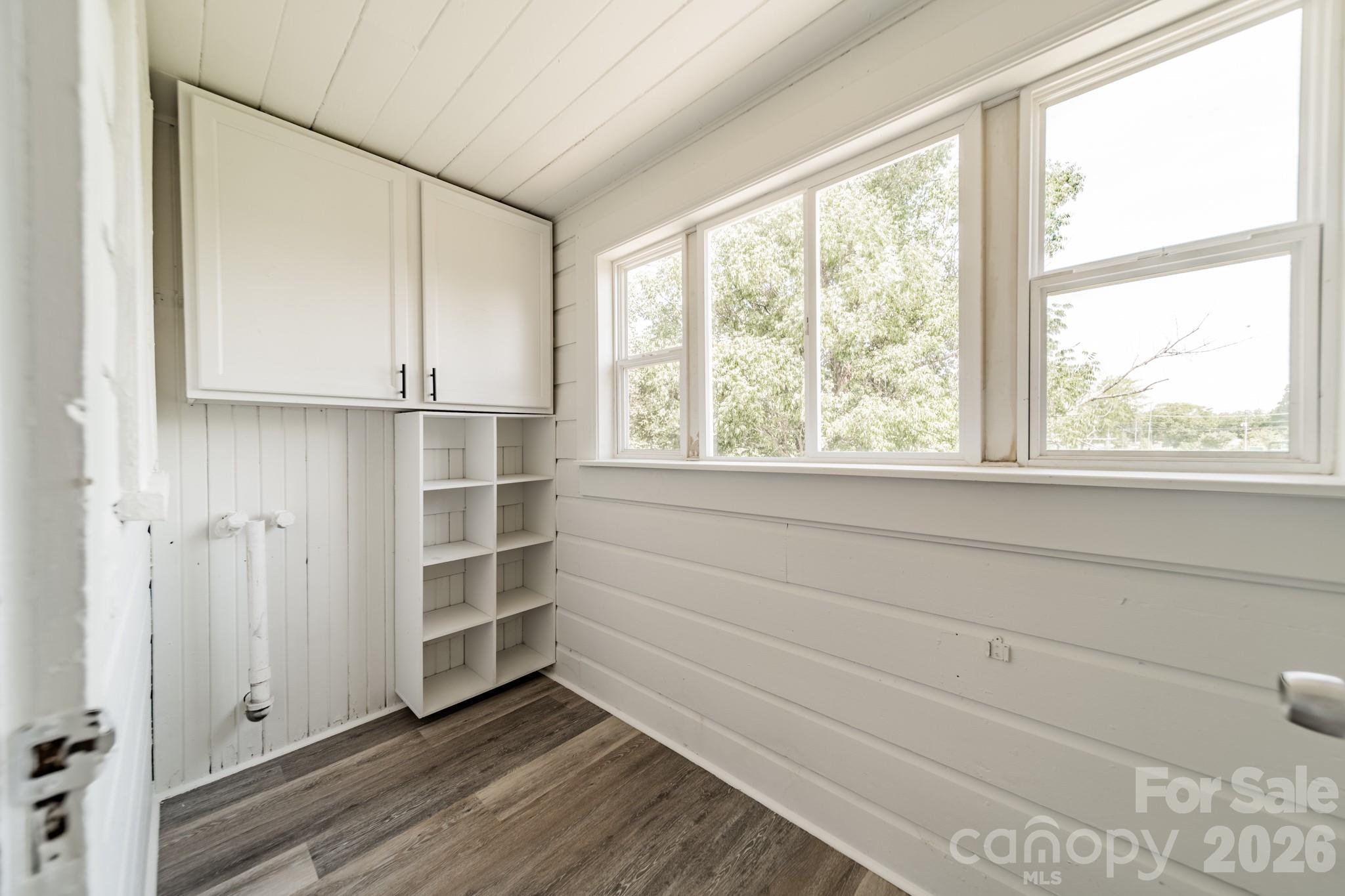 14 Mills Avenue Property Photo 22