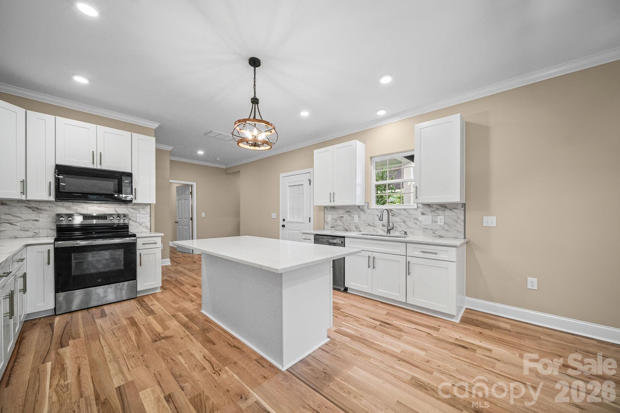 111 Hemphill Avenue Property Photo 10