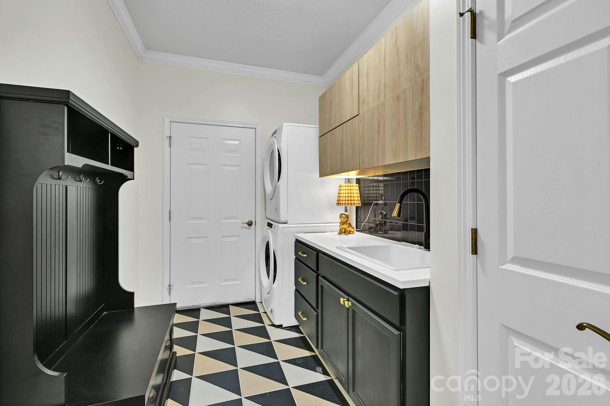 77 Carriage West Drive Property Photo 30