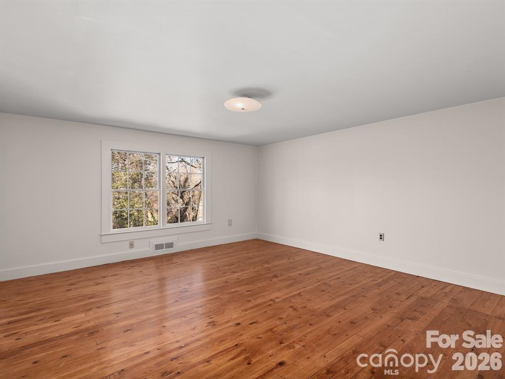 143 S Ridgecrest Avenue Property Photo 22