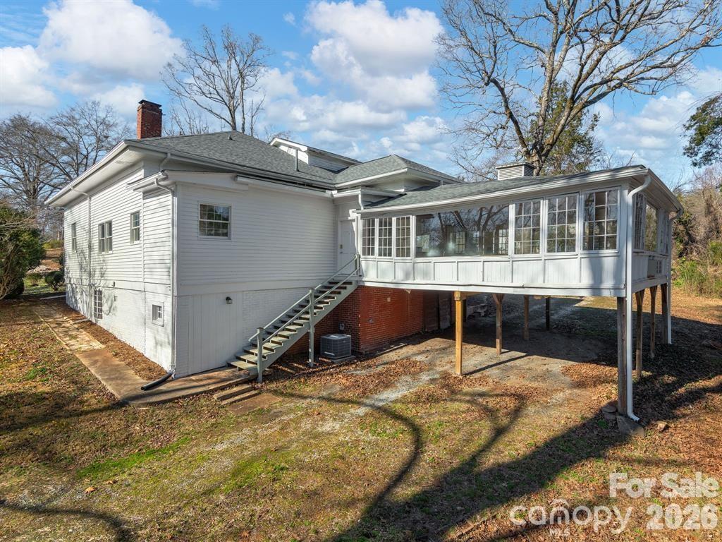 143 S Ridgecrest Avenue Property Photo 23