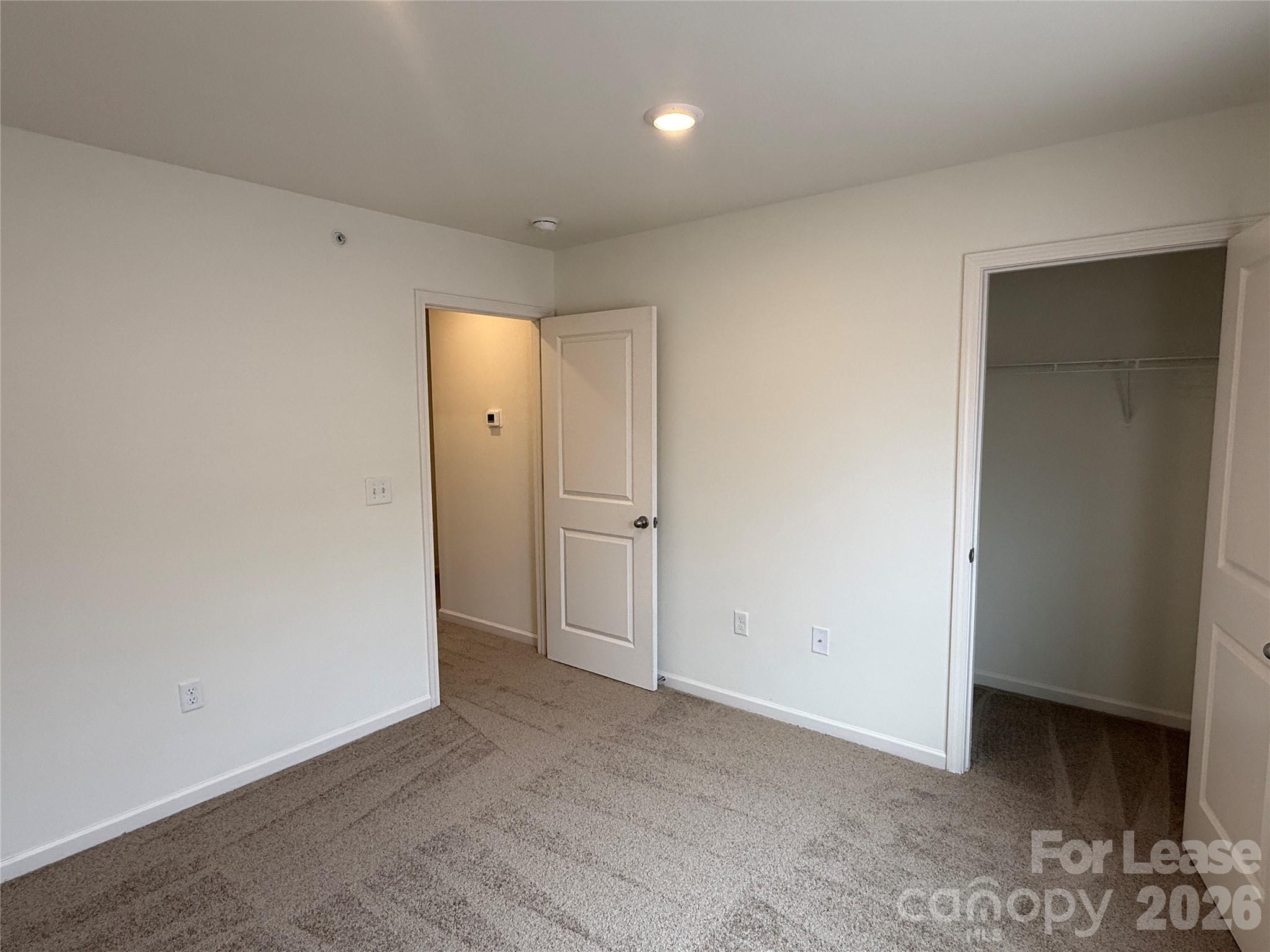 2021 Oakdale Road M Property Photo 10